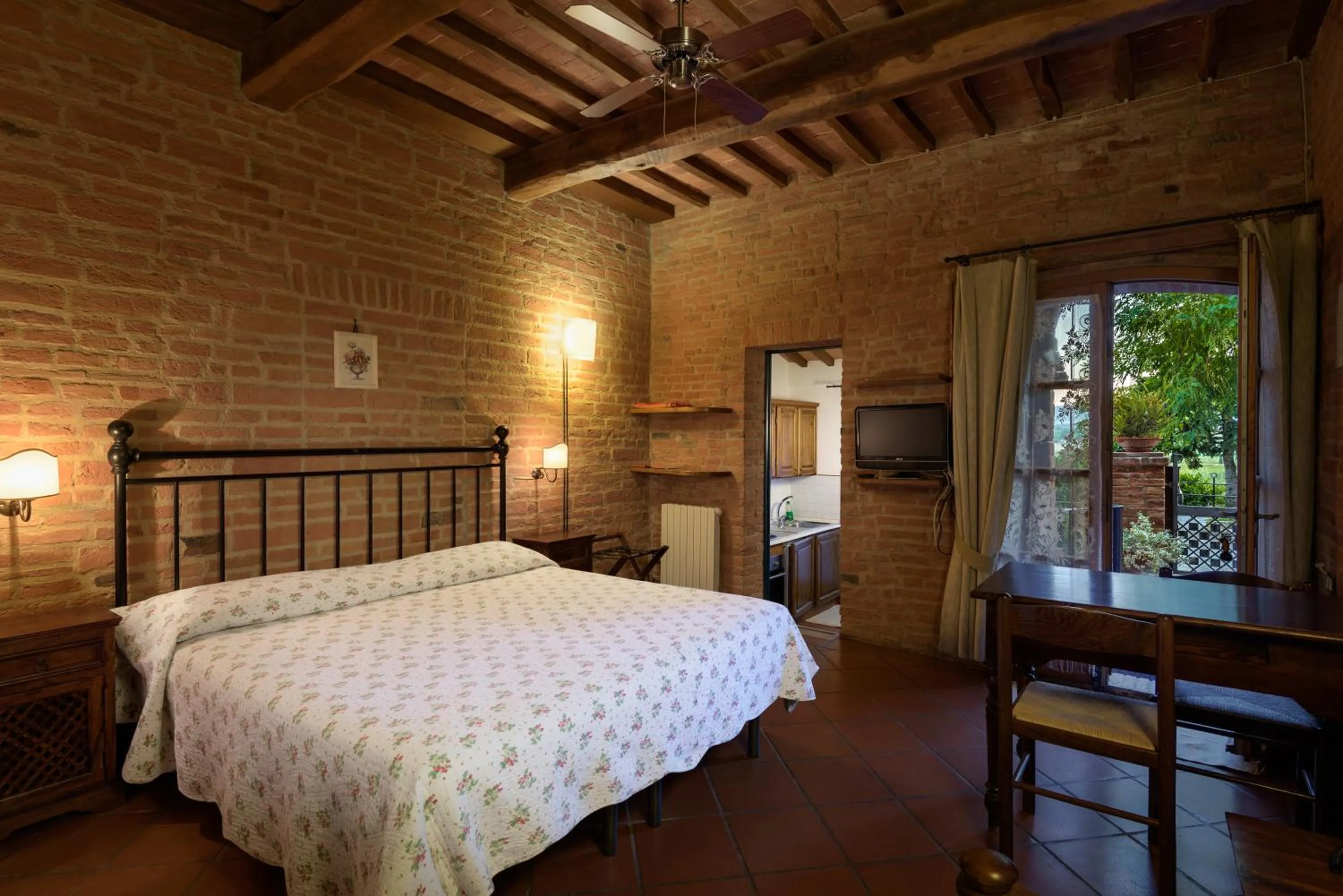 Bedroom, Bed in La Casa Delle Querce