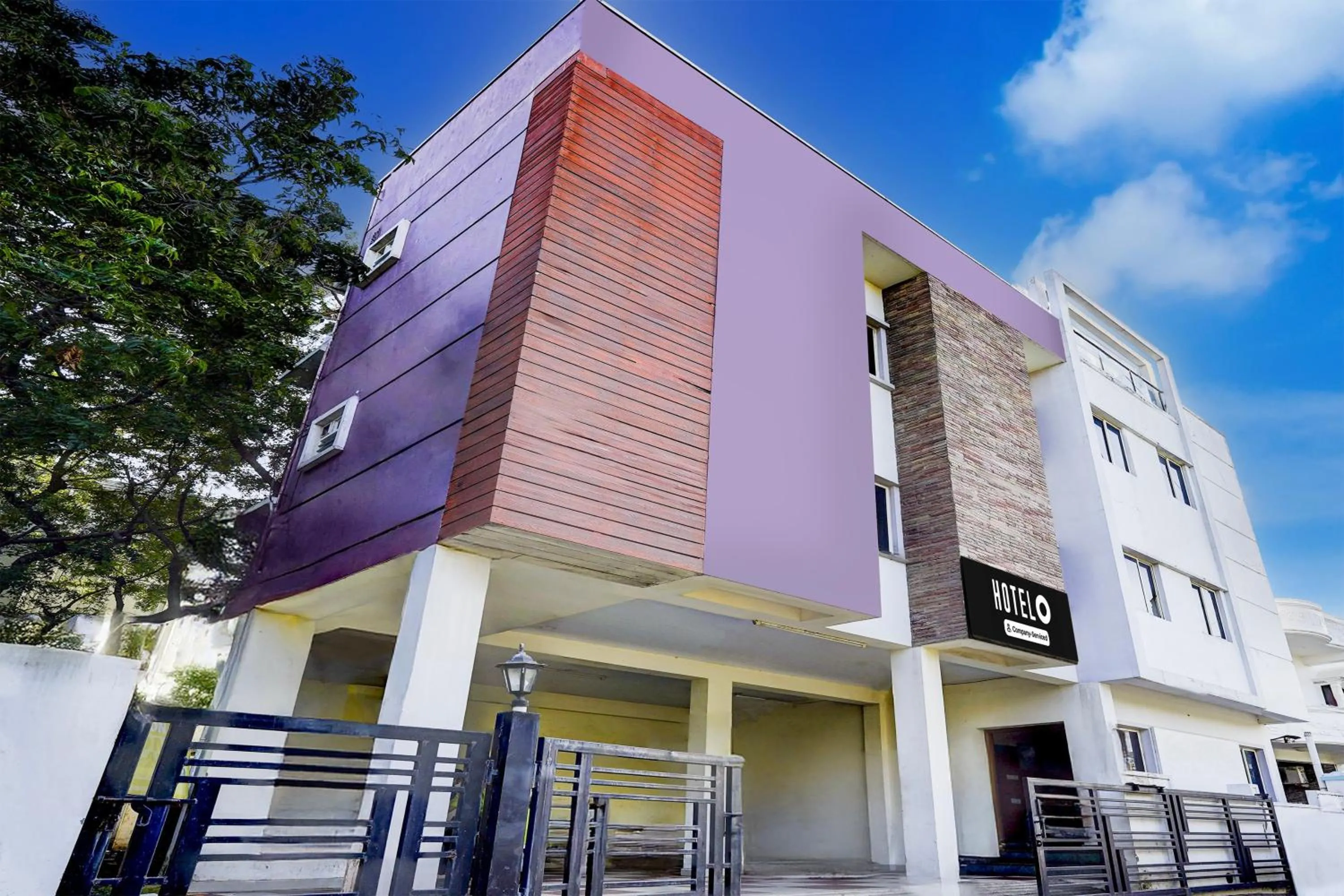 Facade/entrance in Super Hotel O Kanathur ECR