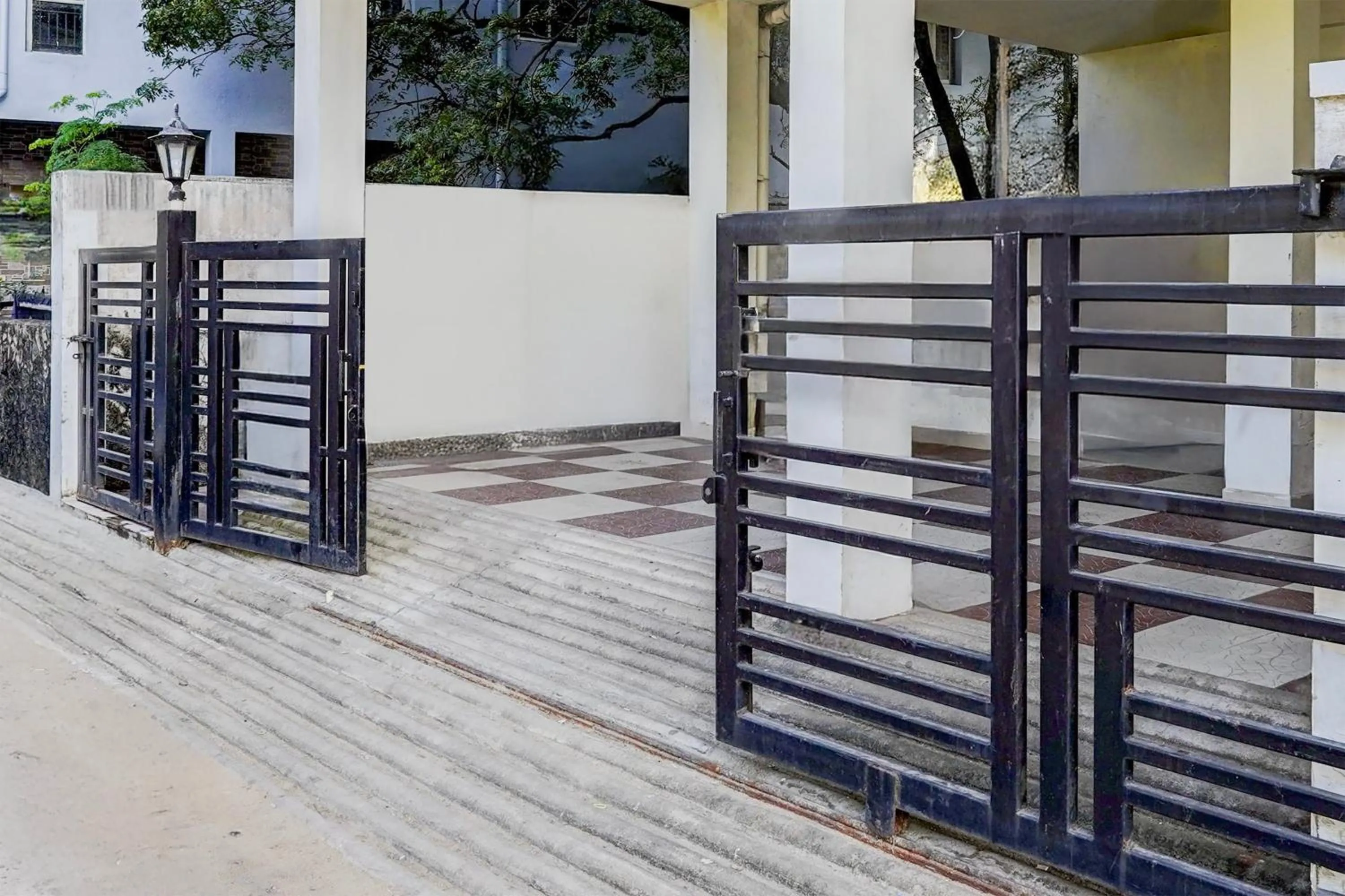 Facade/entrance in Super Hotel O Kanathur ECR