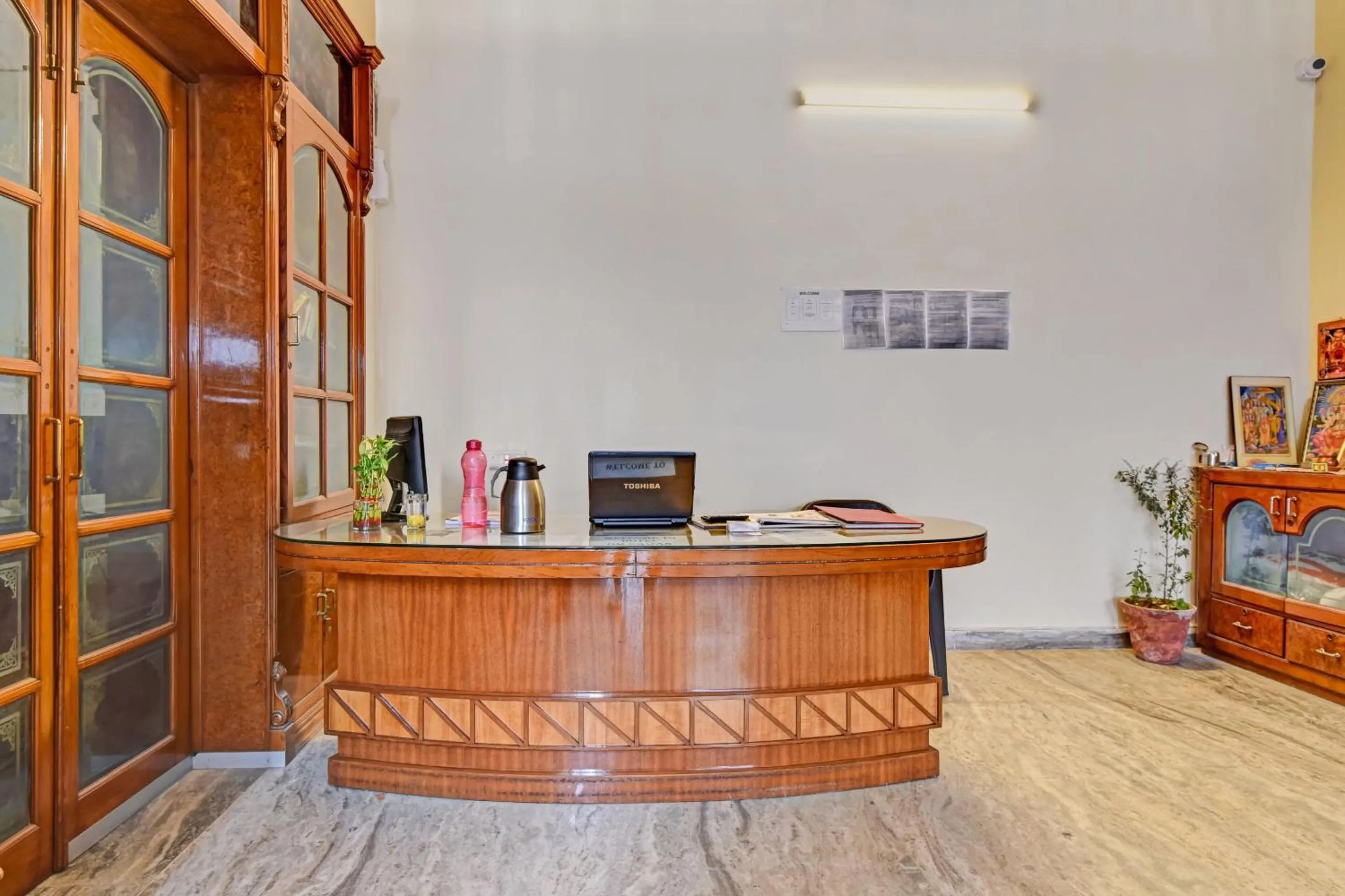 Lobby or reception in Hotel O Om Naman