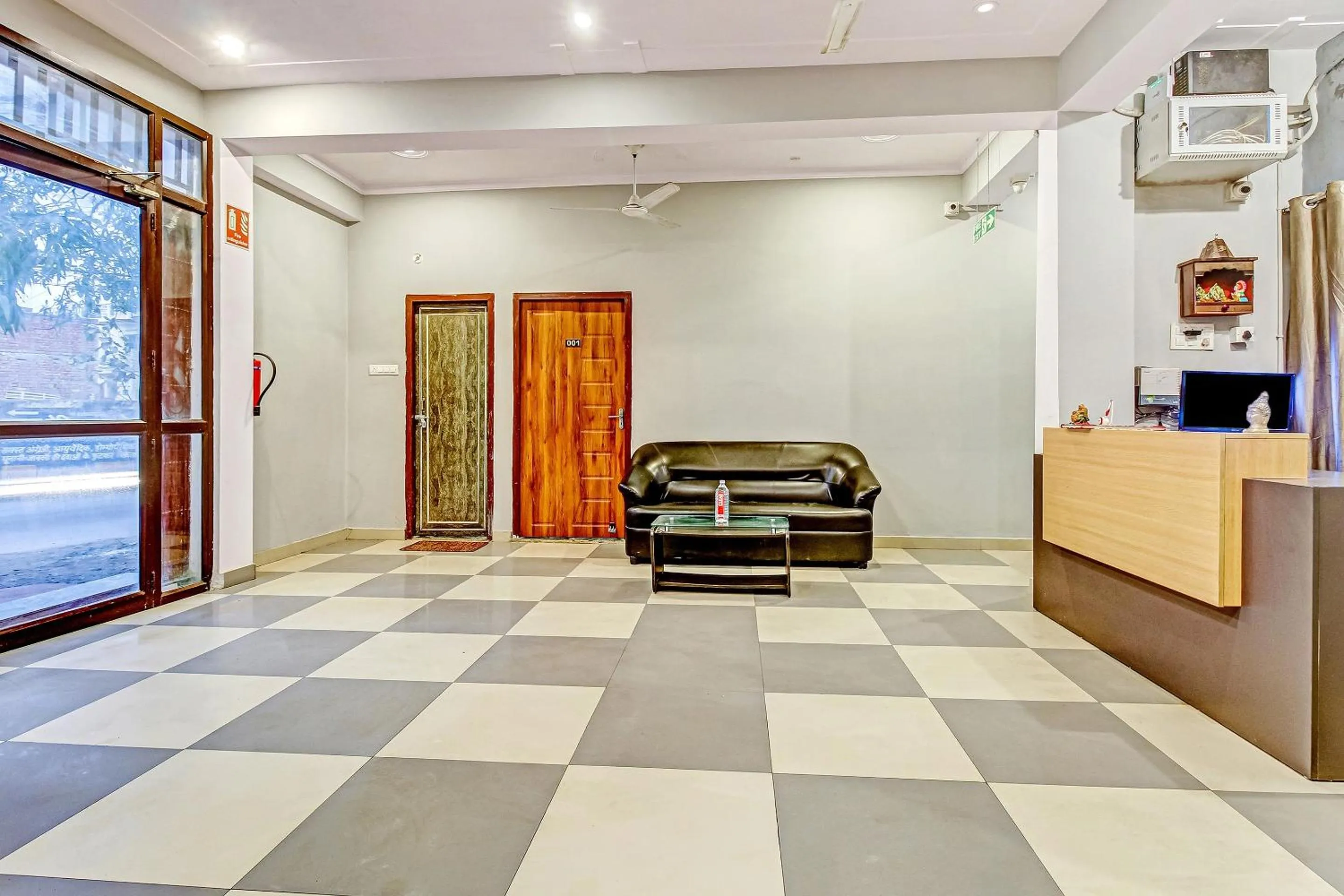 Lobby or reception in Super Hotel O Oriphic Inn