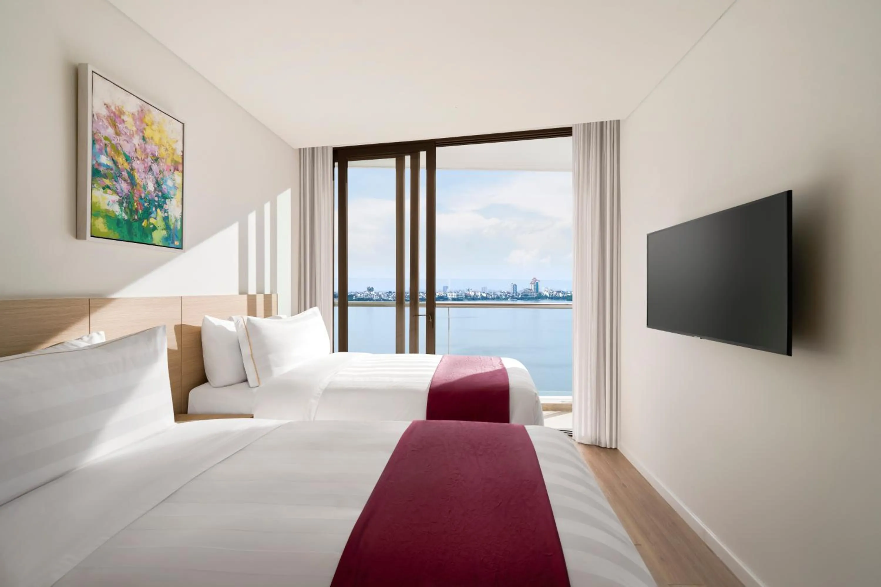 Bedroom, Bed in PARKROYAL Serviced Suites Hanoi