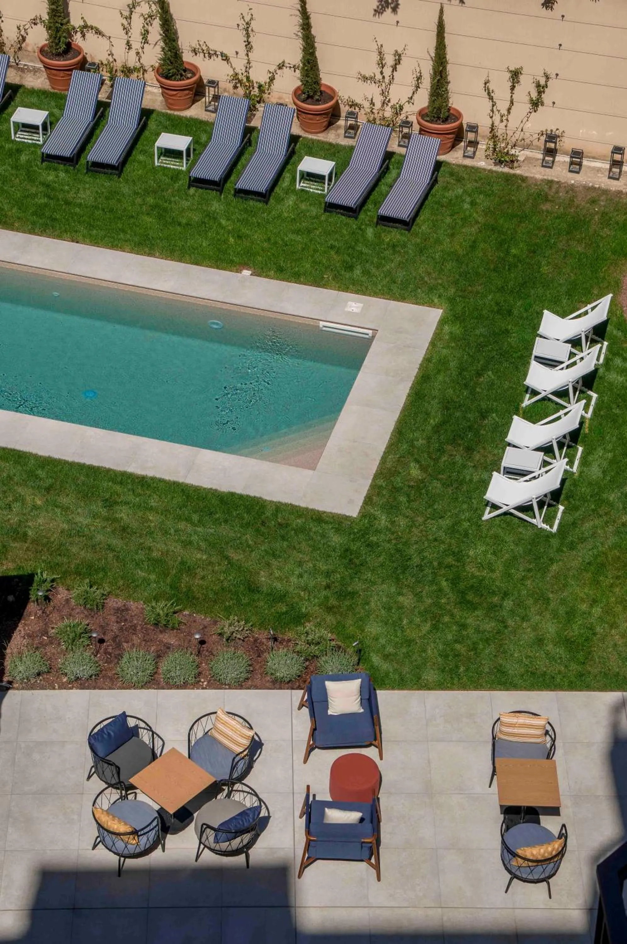 Swimming pool in Hotel Indigo Florence by IHG