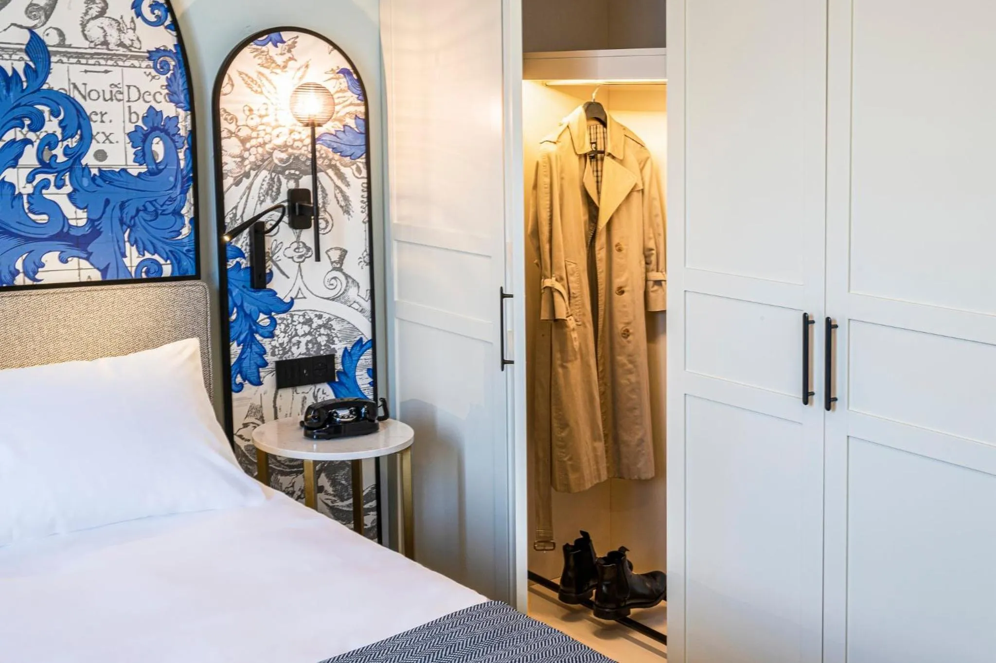 Photo of the whole room, Bed in Hotel Indigo Florence by IHG