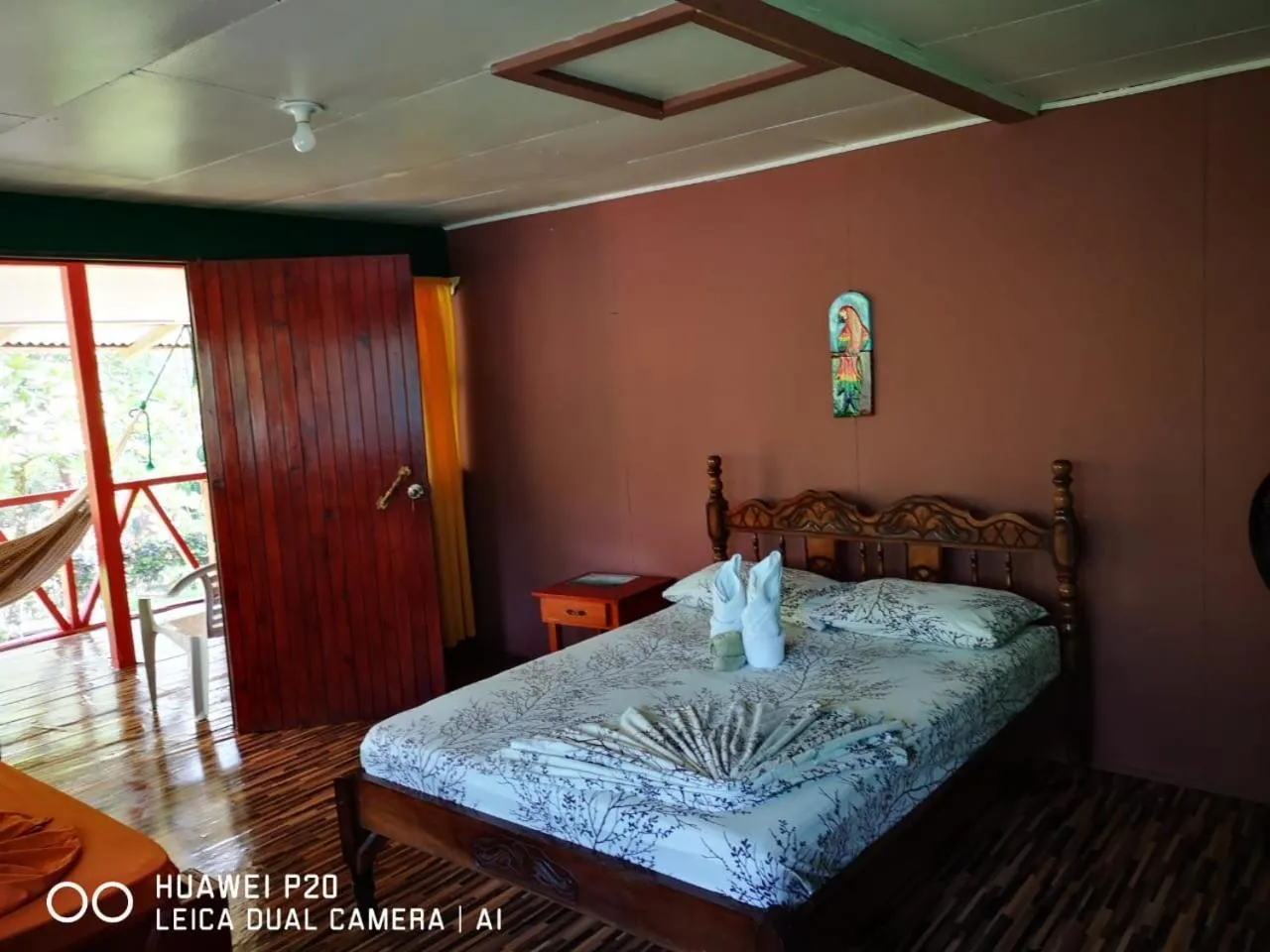 Photo of the whole room, Bed in Poor Man's Paradise Lodge