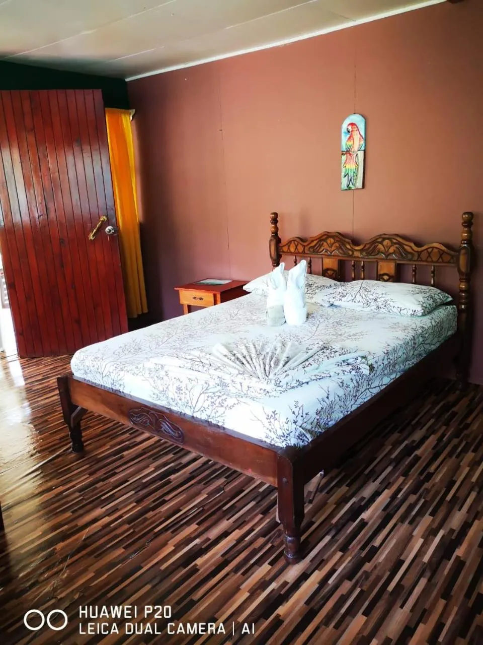 Bed in Poor Man's Paradise Lodge