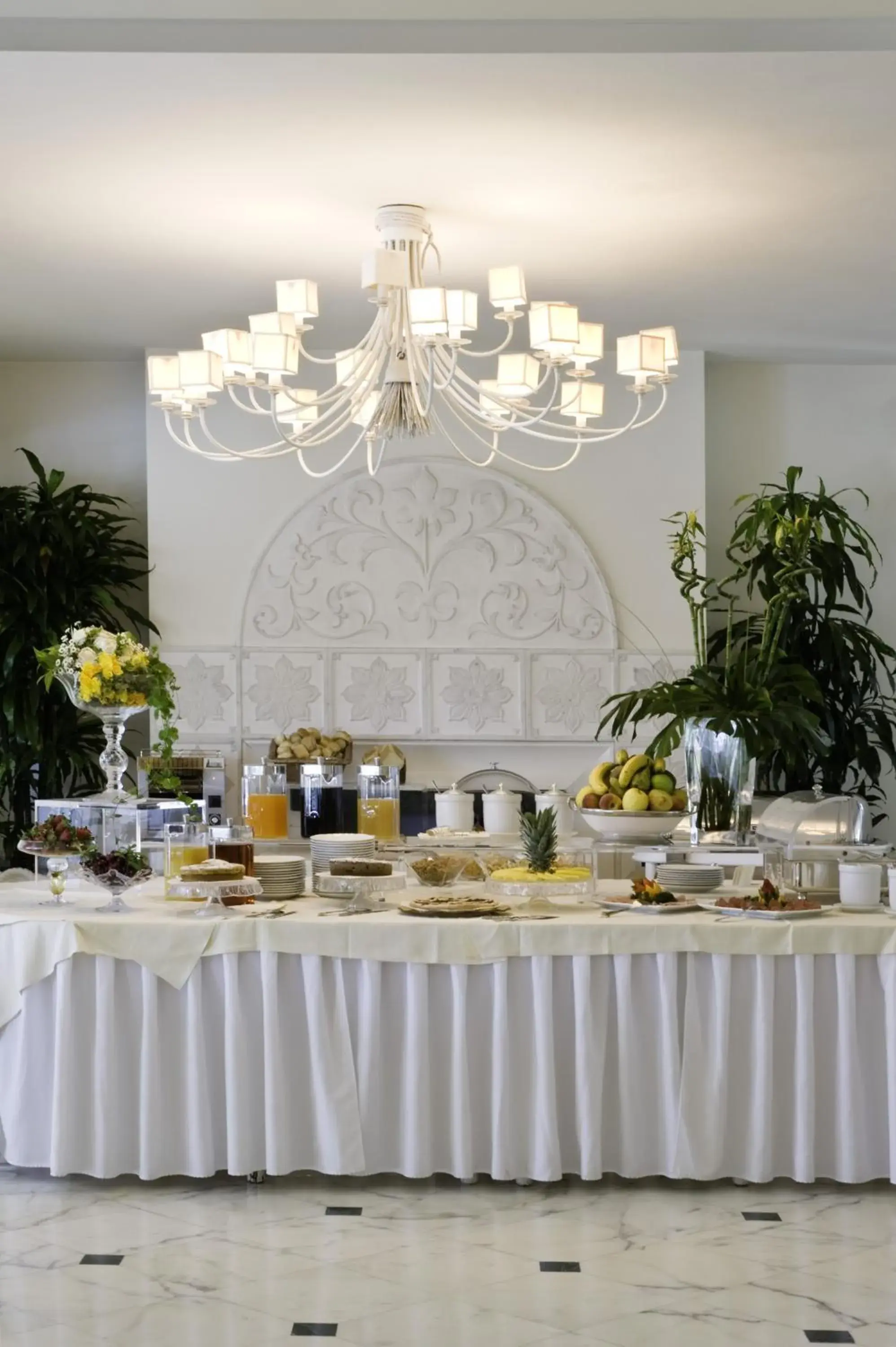 Fitness centre/facilities in Hotel Il Negresco Fitness centre/facilities in Hotel Il Negresco