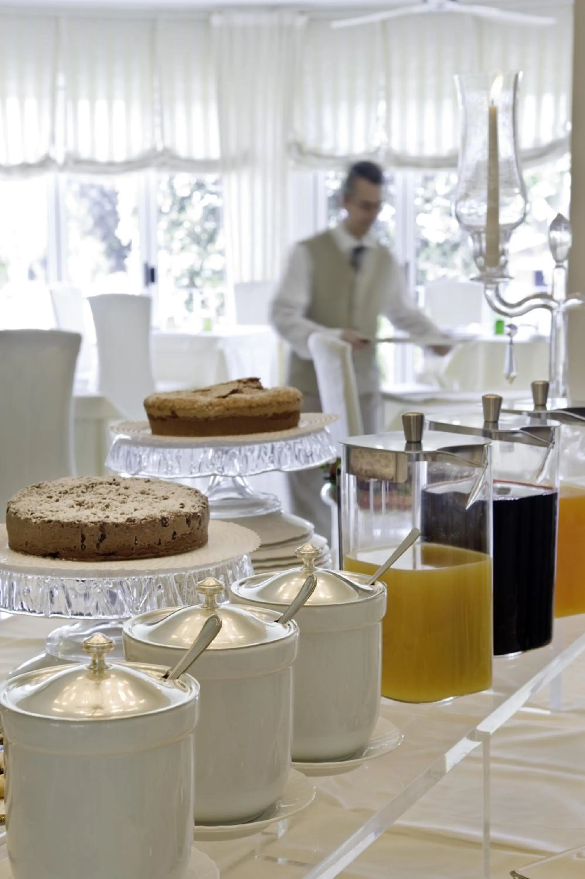 Restaurant/places to eat in Hotel Il Negresco