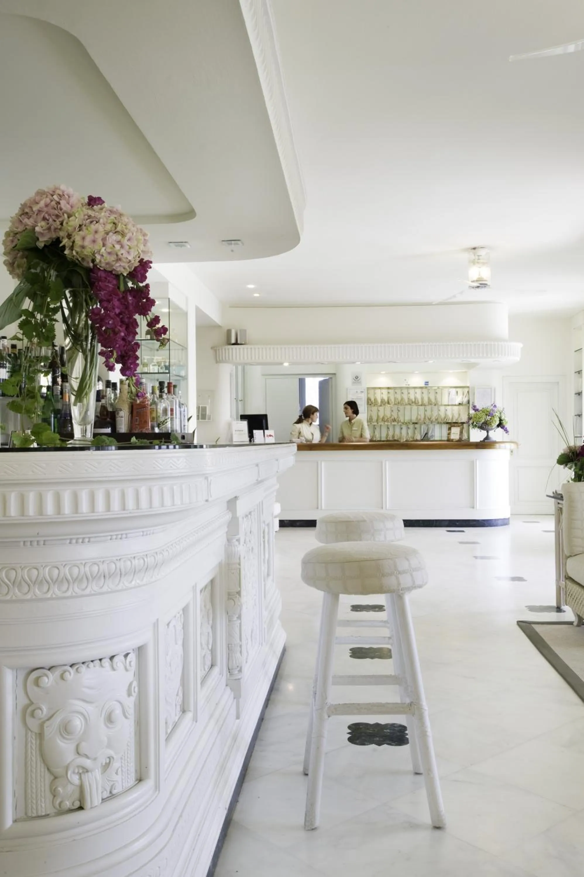 Lounge or bar in Hotel Il Negresco