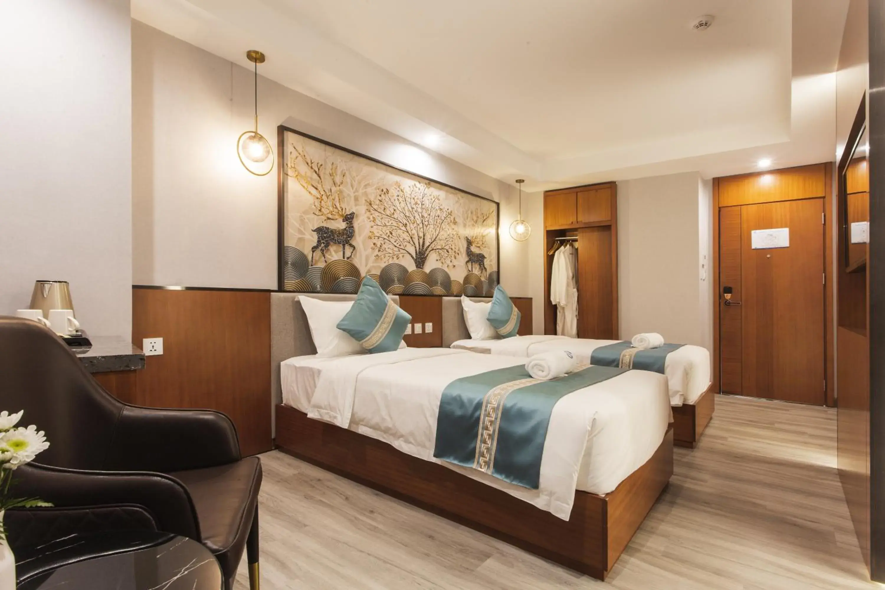 Photo of the whole room, Bed in Thapae Twins Hotel Photo of the whole room, Bed in Thapae Twins Hotel