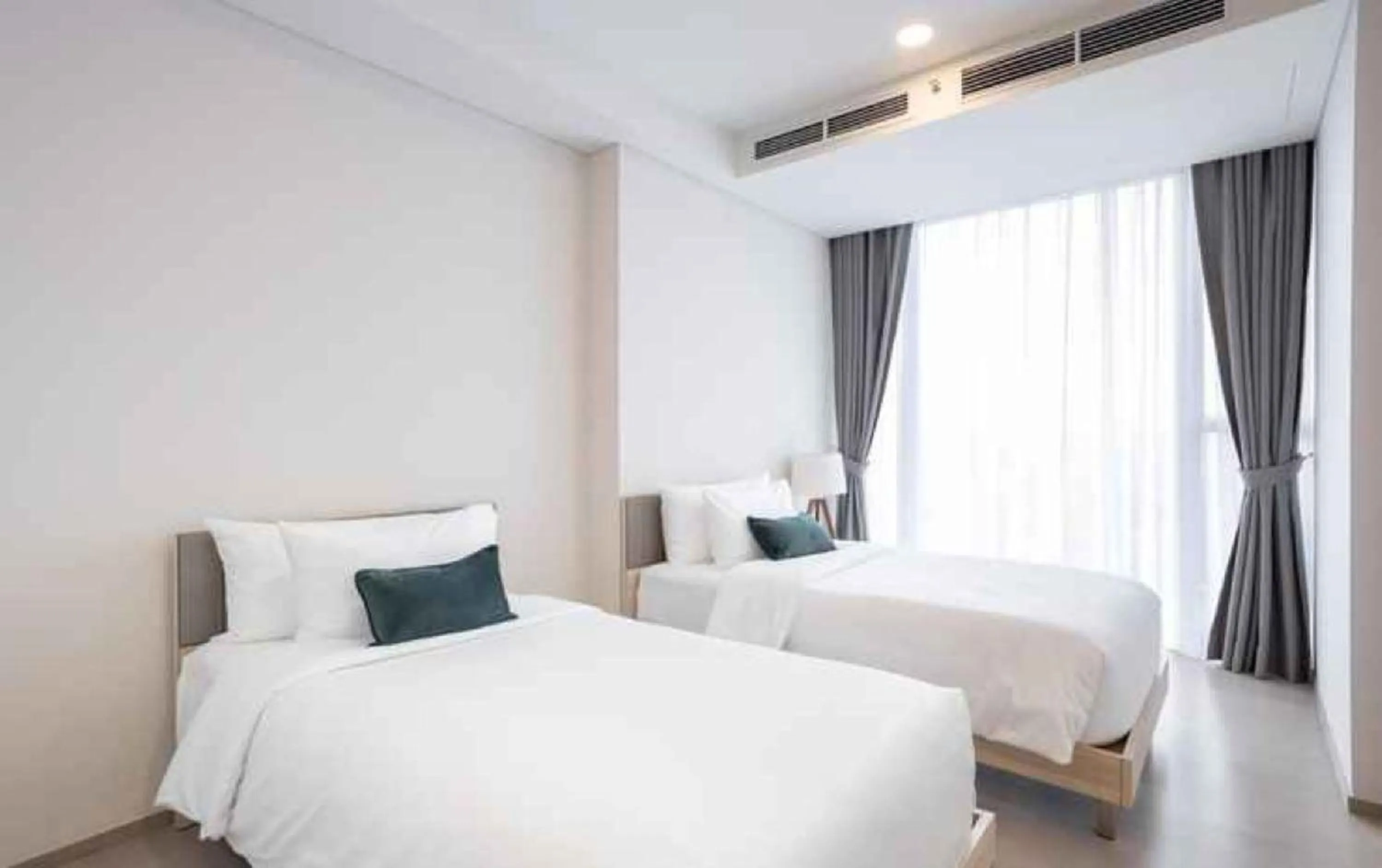 Bedroom, Bed in Wyndham Garden Bangkok Sukhumvit 42