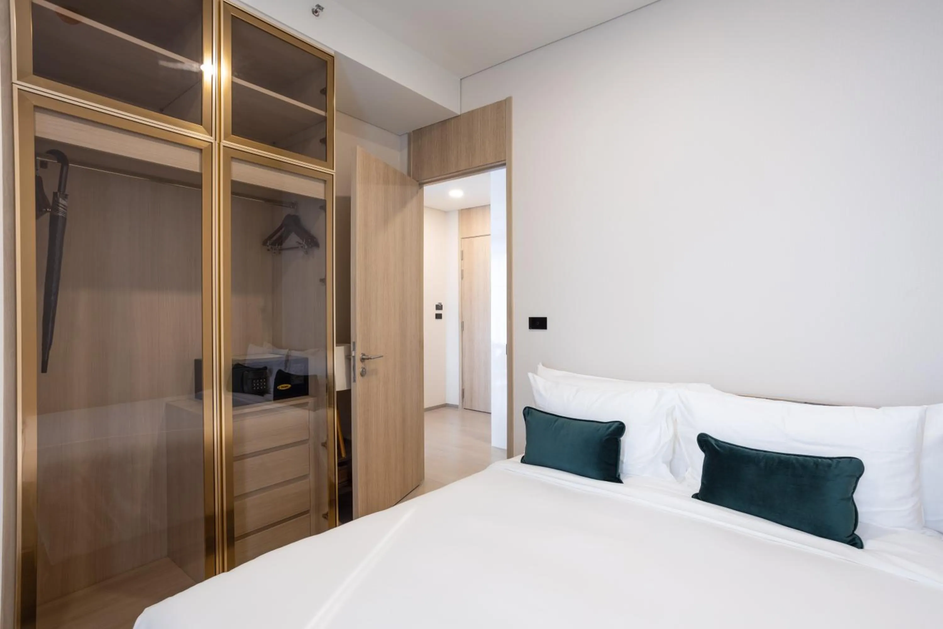 Bed in Wyndham Garden Bangkok Sukhumvit 42