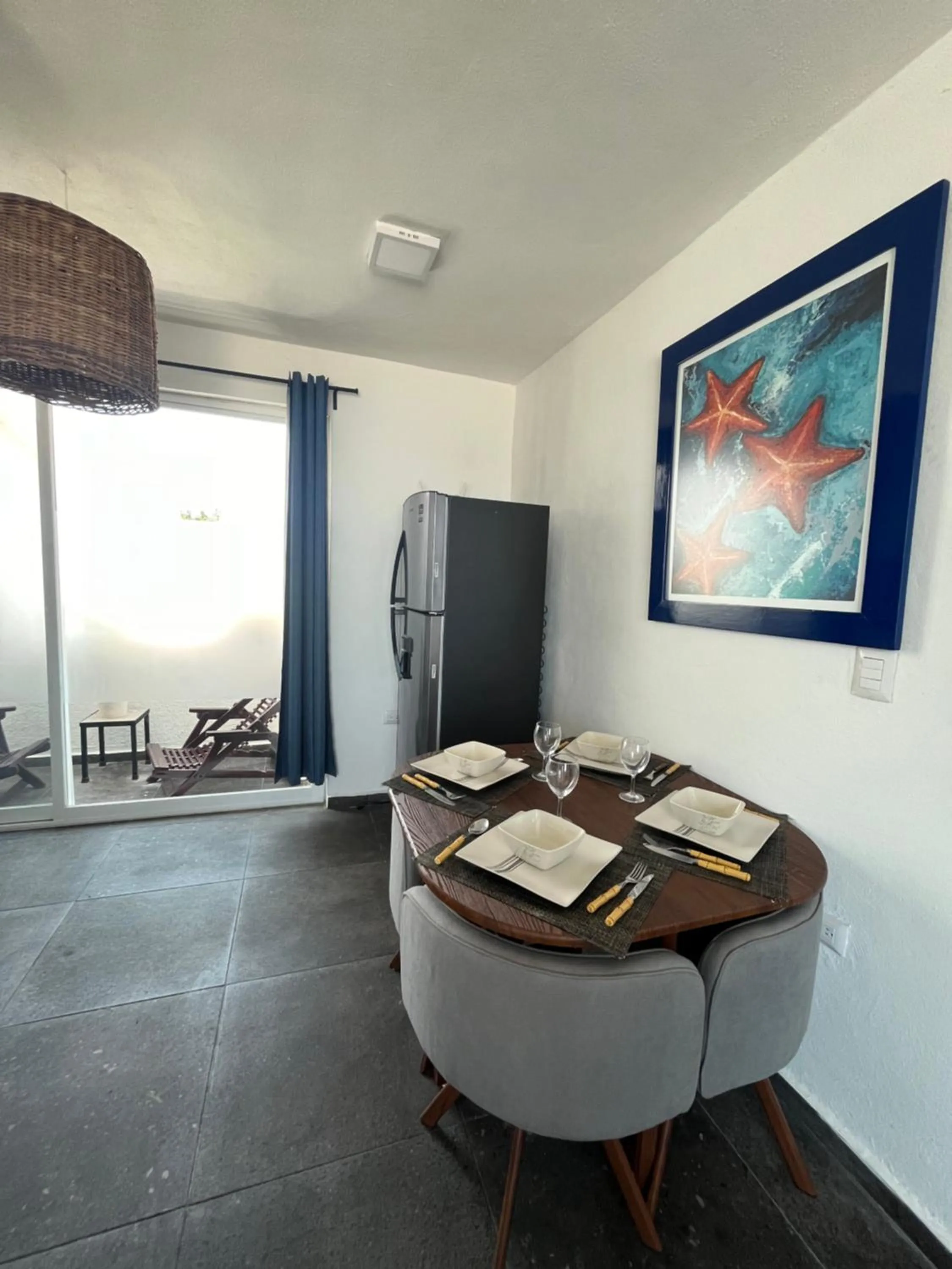Dining area in Hostelito Hotel