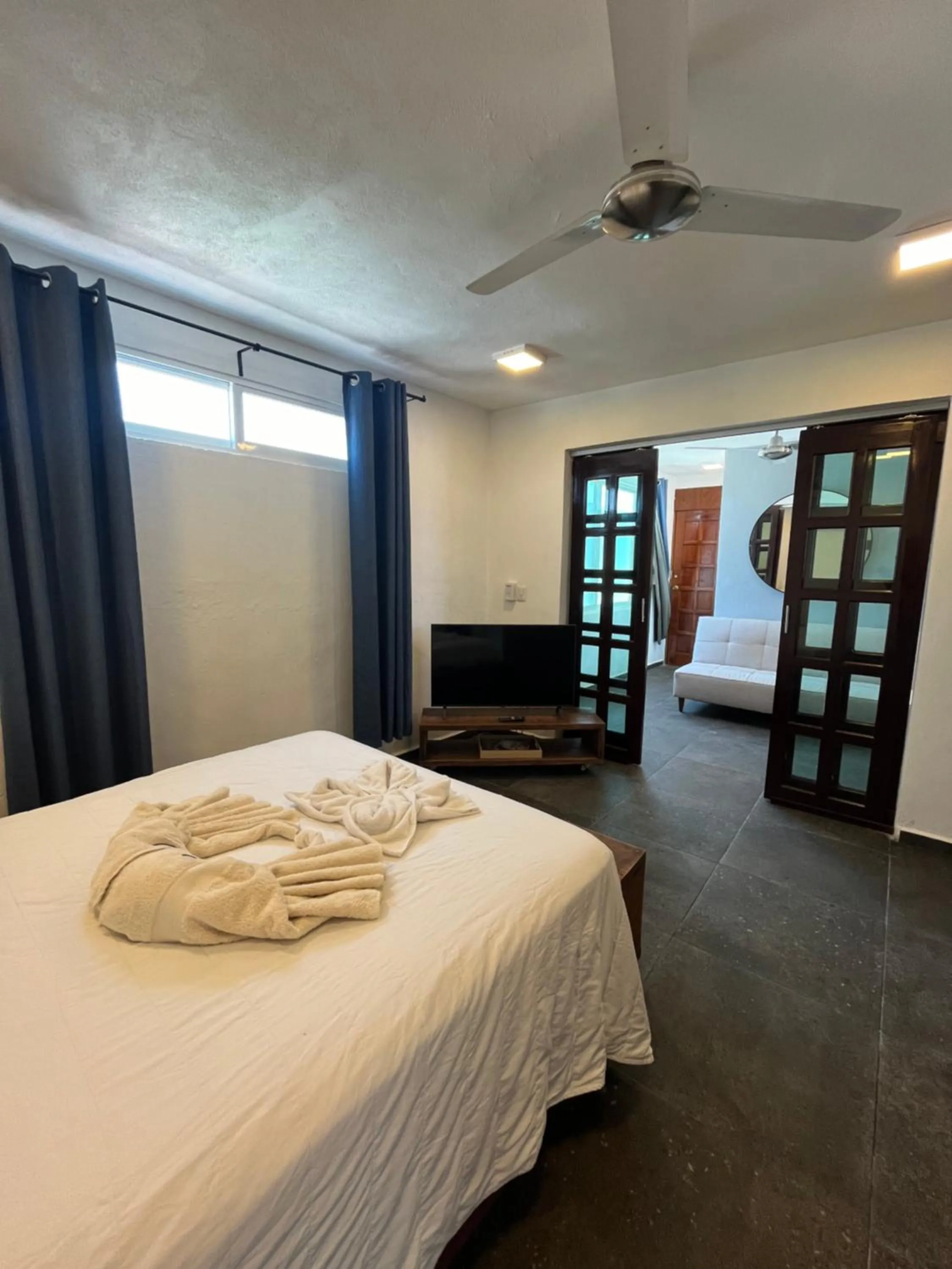 Bedroom, Bed in Hostelito Hotel