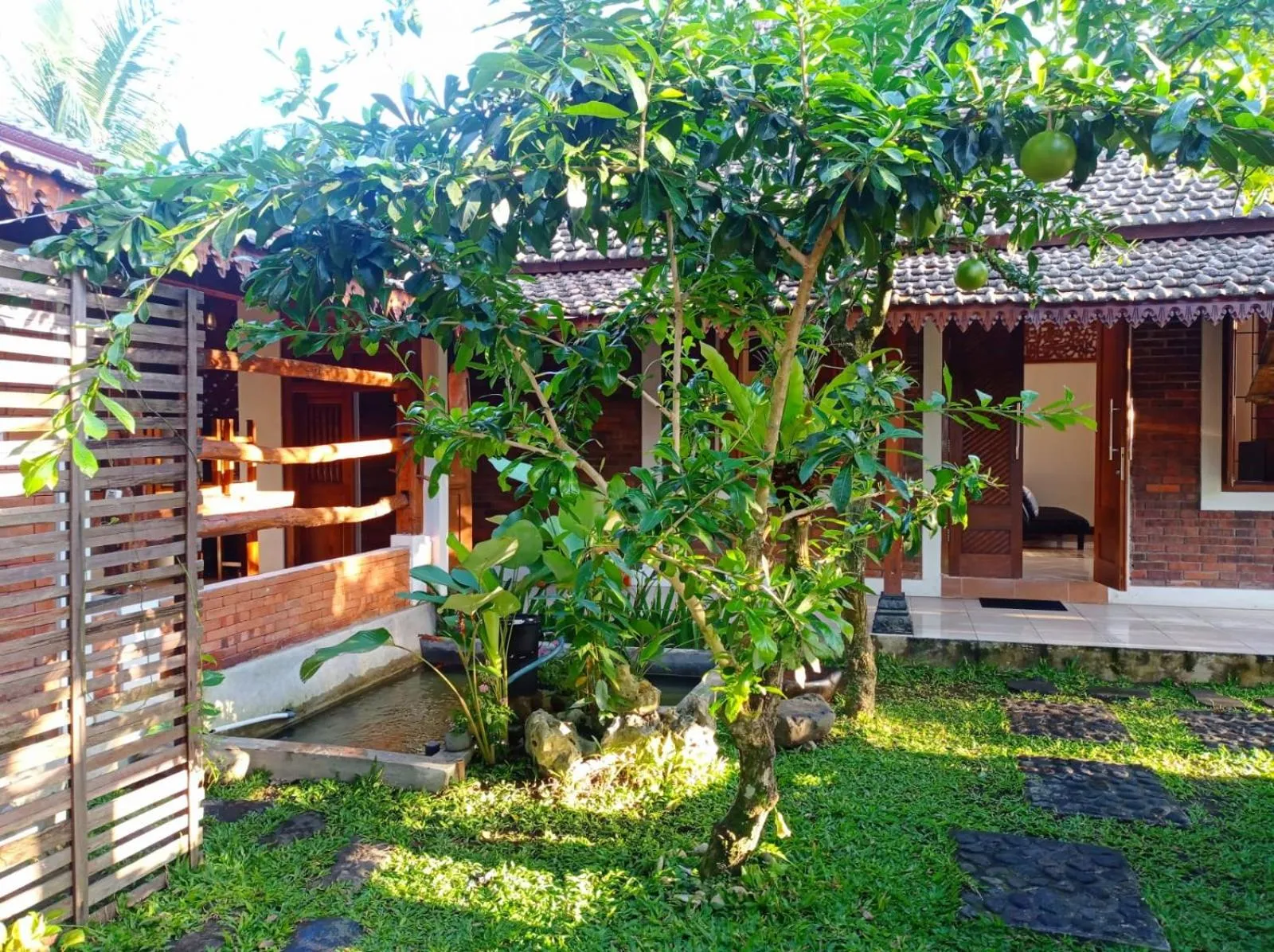 Garden view in Angler Homestay & Joglo