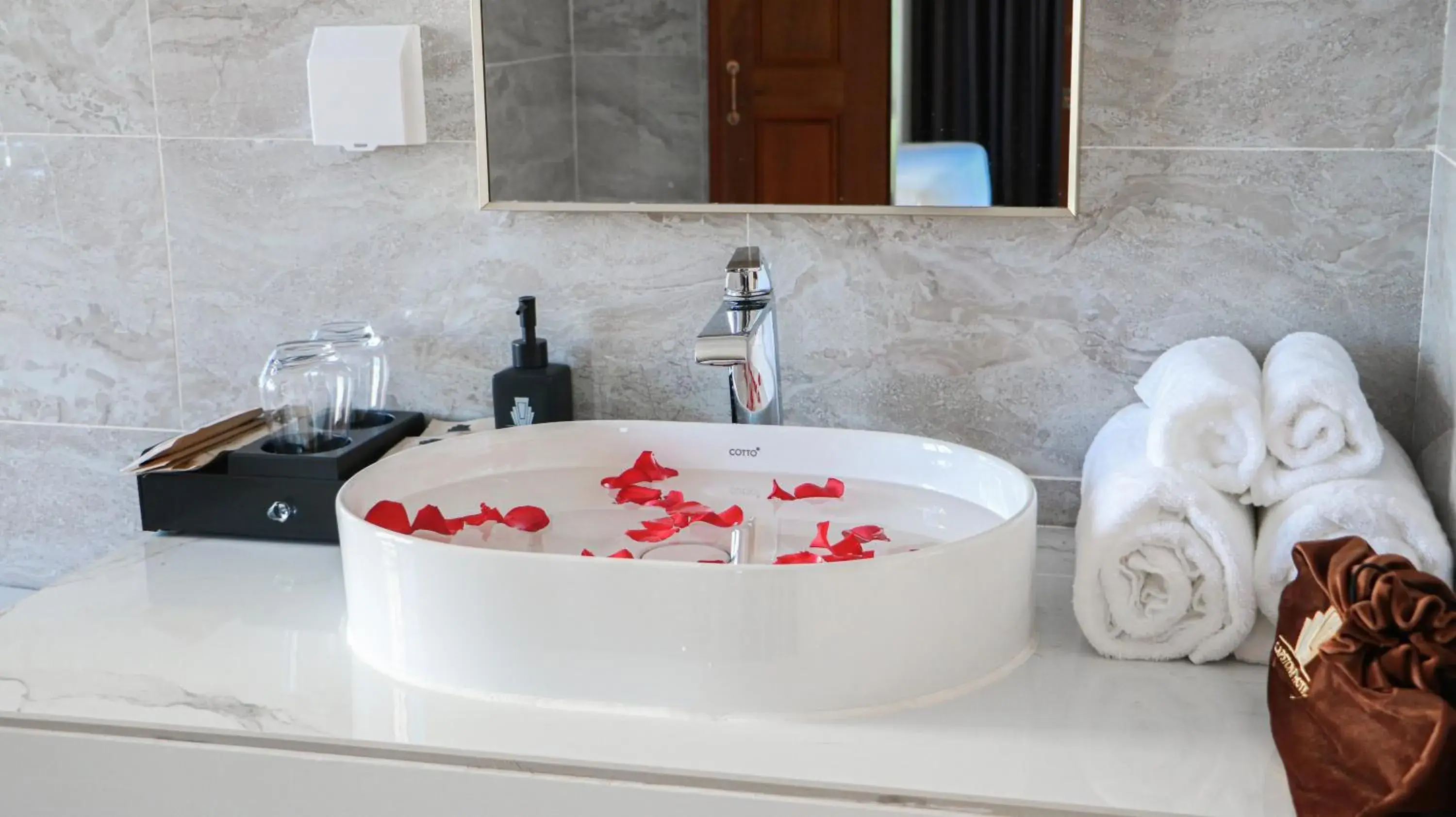 Property building in Mettavary Hotel Property building in Mettavary Hotel