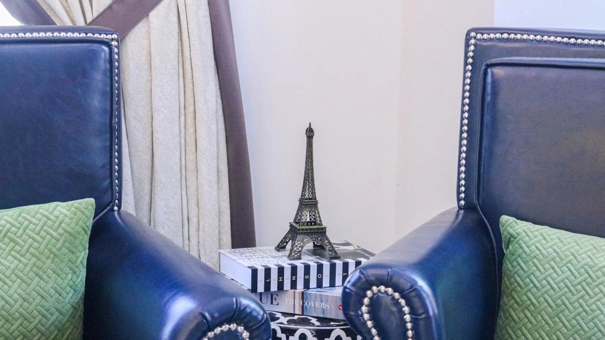 Area and facilities in Mettavary Hotel