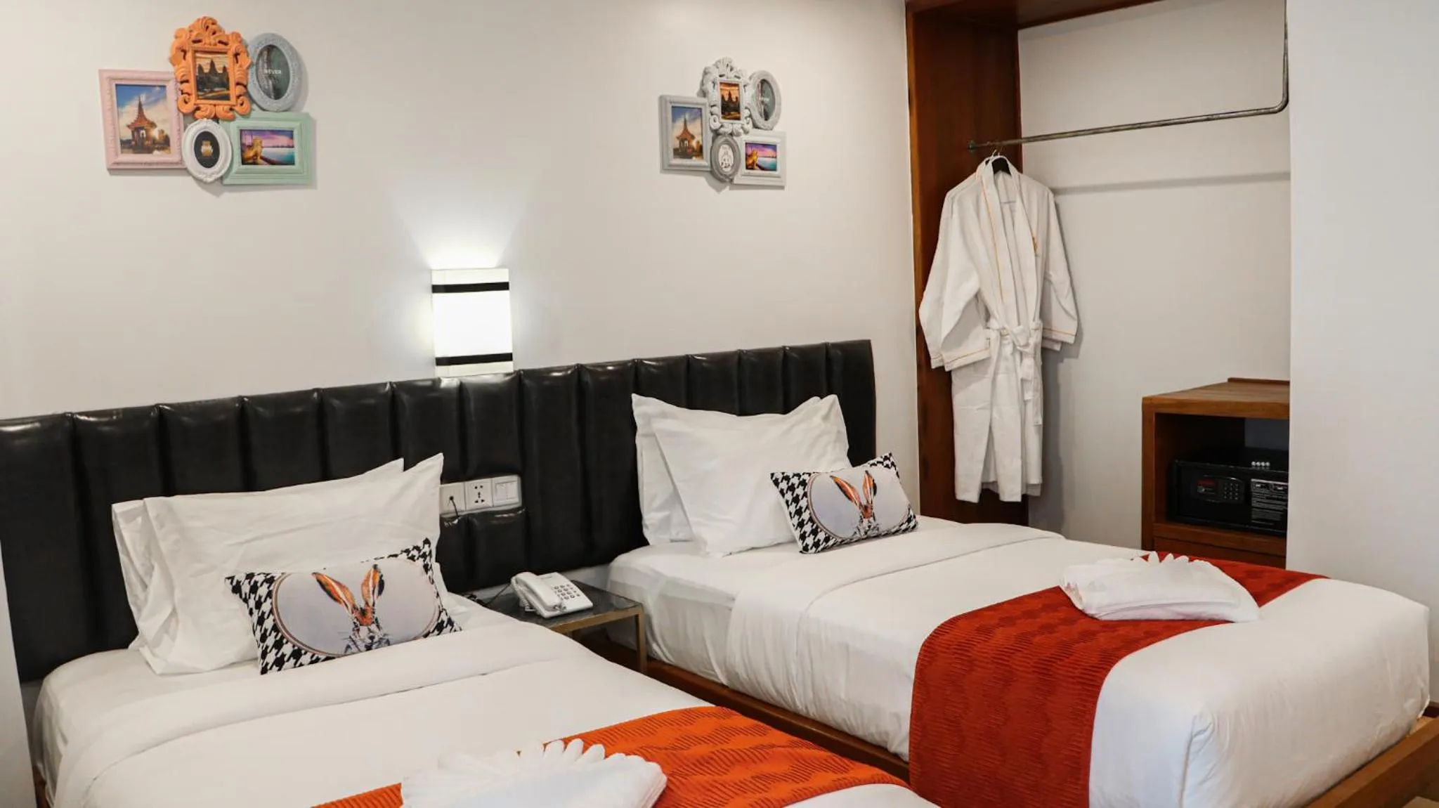 Bed in Mettavary Hotel