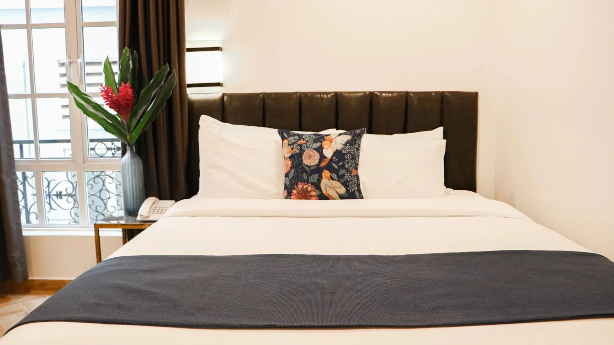 Bed in Mettavary Hotel