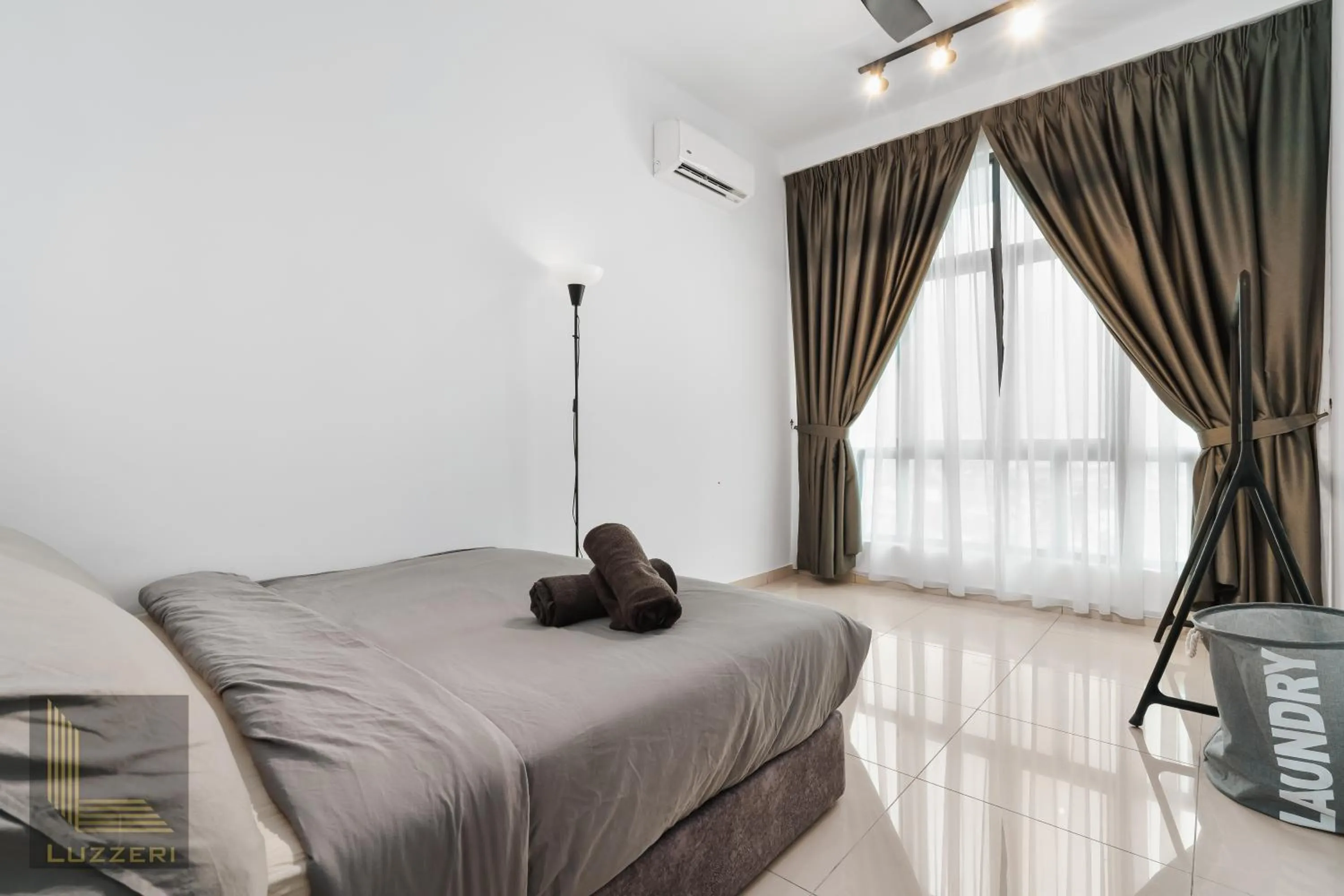 Photo of the whole room, Bed in Legasi Kampung Baru Guesthouse