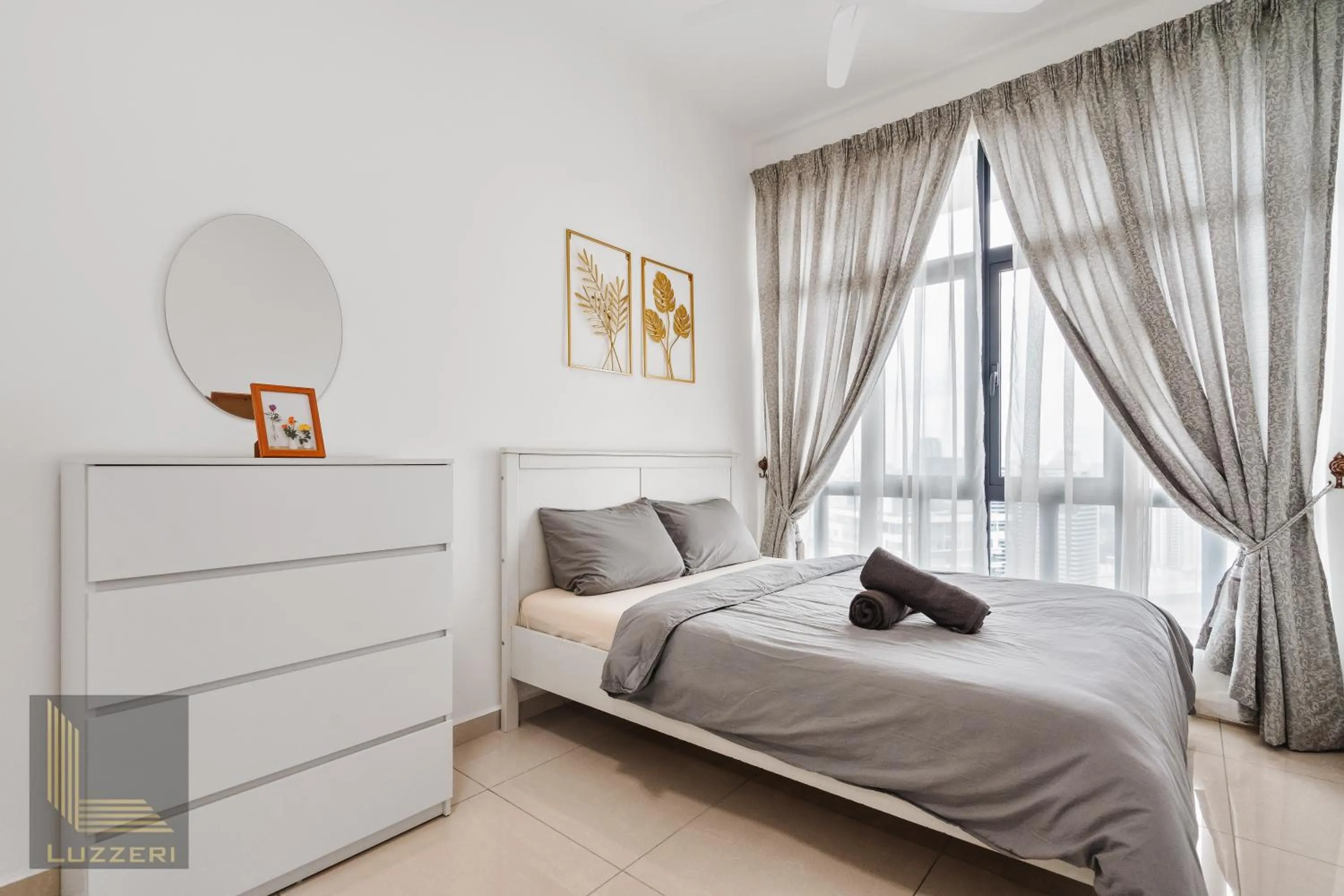 Bed in Legasi Kampung Baru Guesthouse