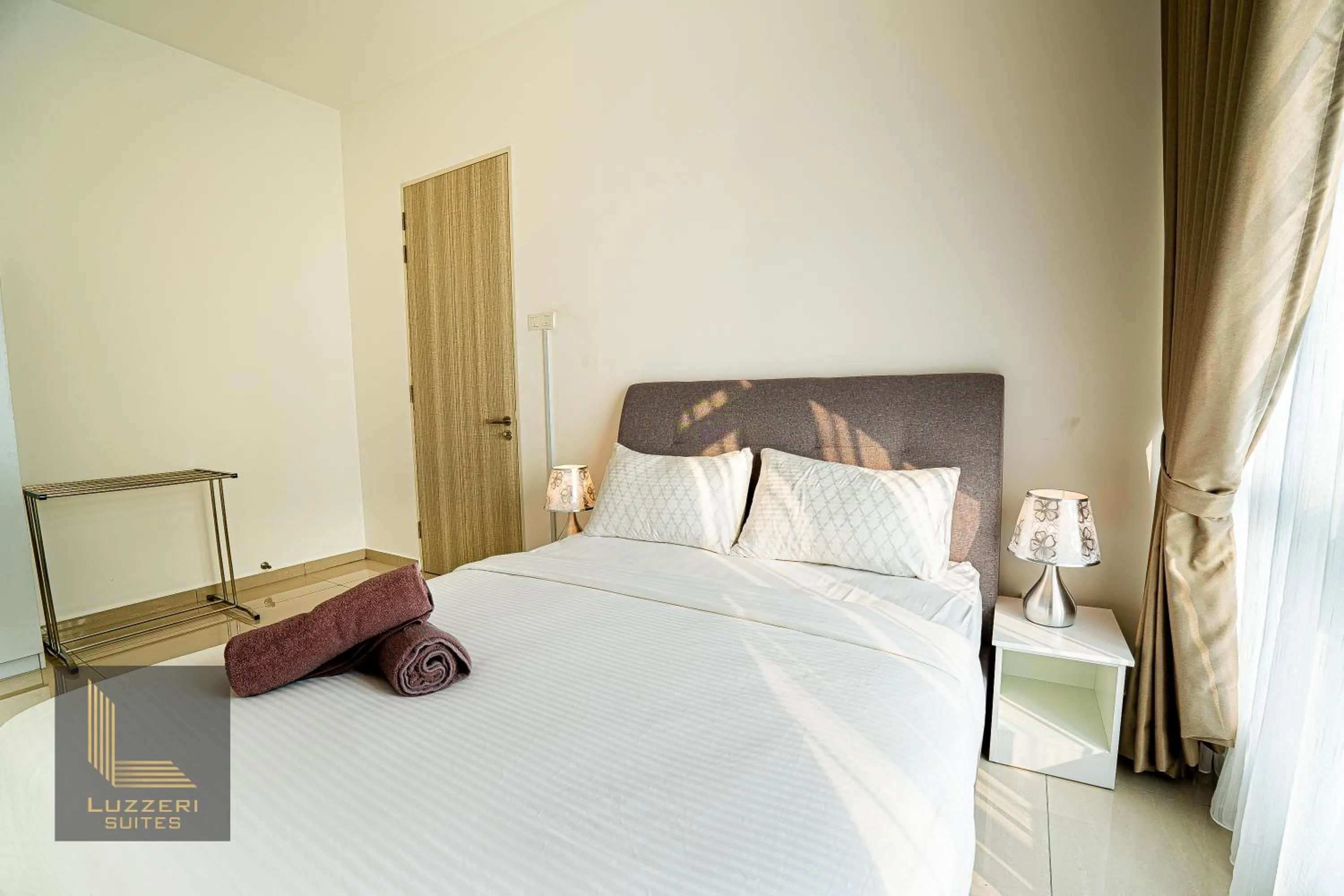 Bed in Legasi Kampung Baru Guesthouse