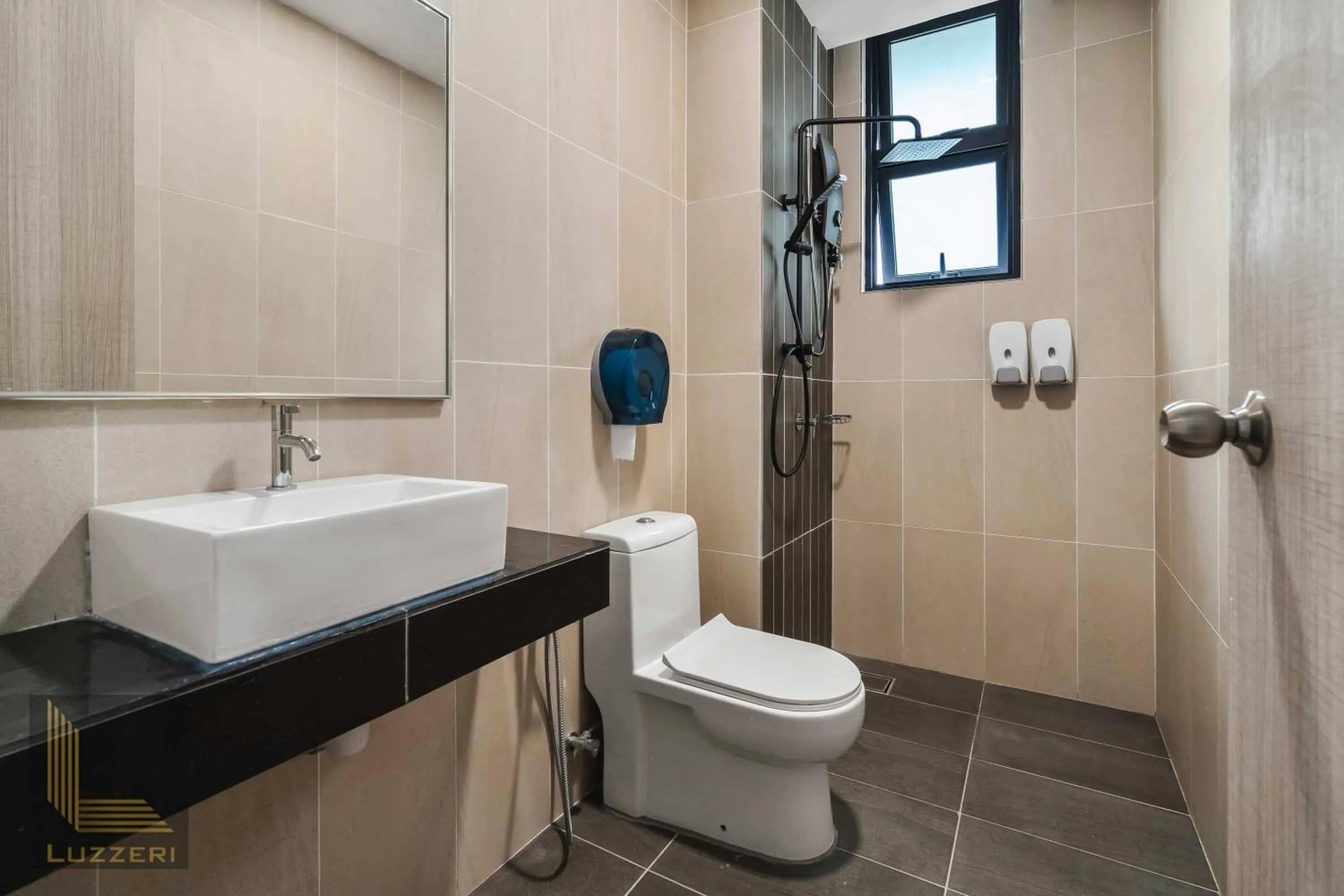 Bathroom in Legasi Kampung Baru Guesthouse