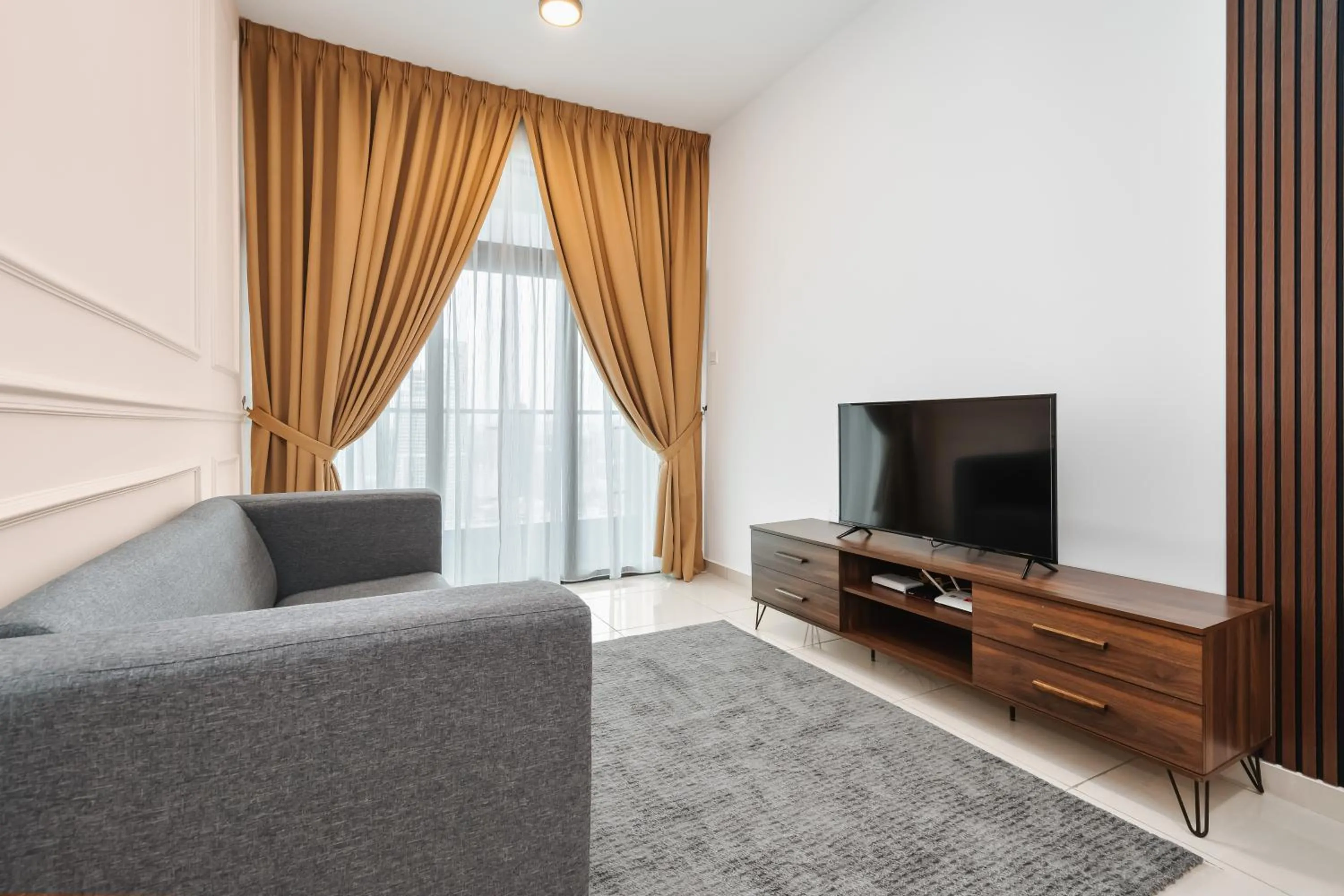 TV and multimedia in Legasi Kampung Baru Guesthouse