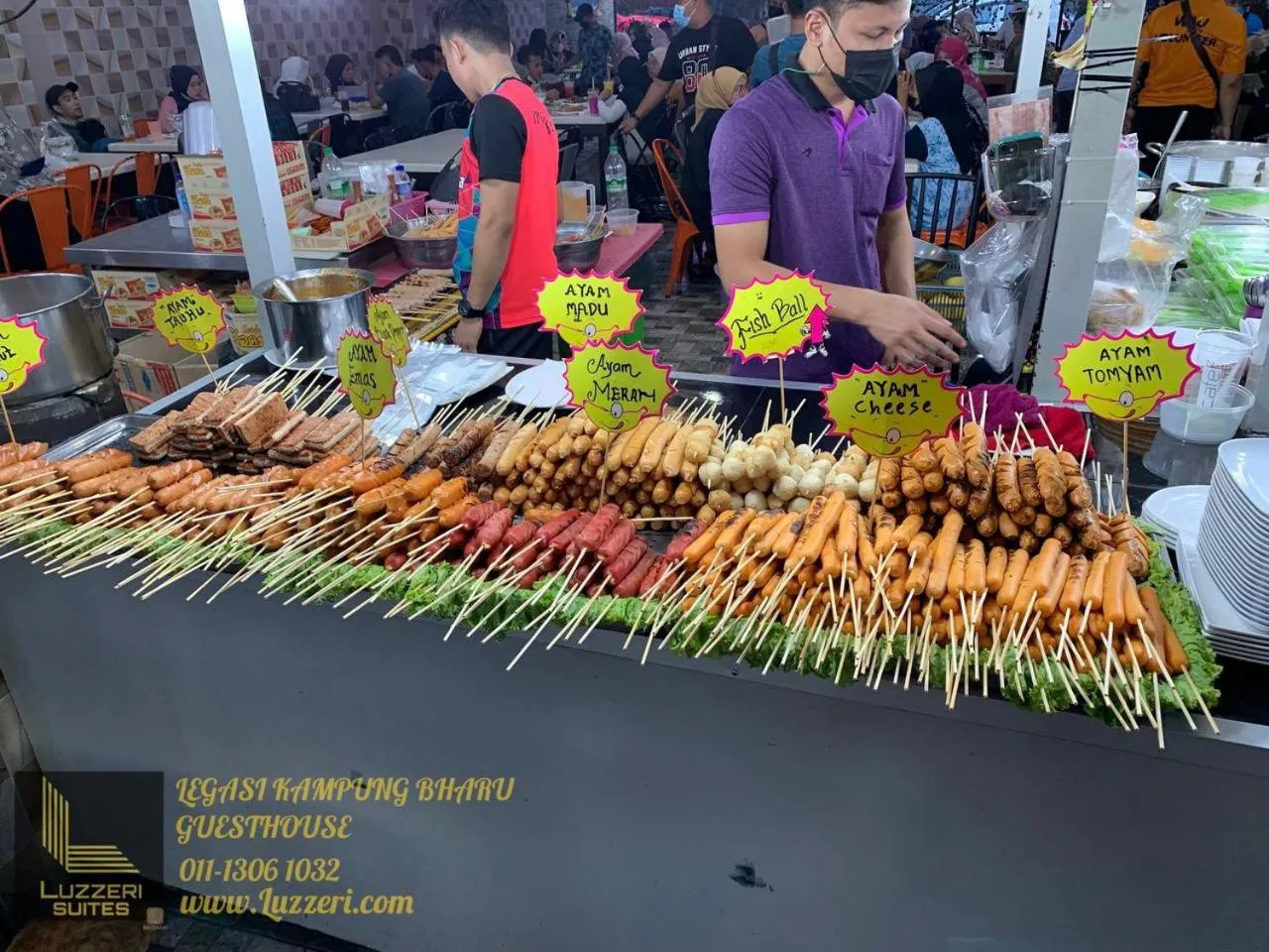 Restaurant/places to eat in Legasi Kampung Baru Guesthouse