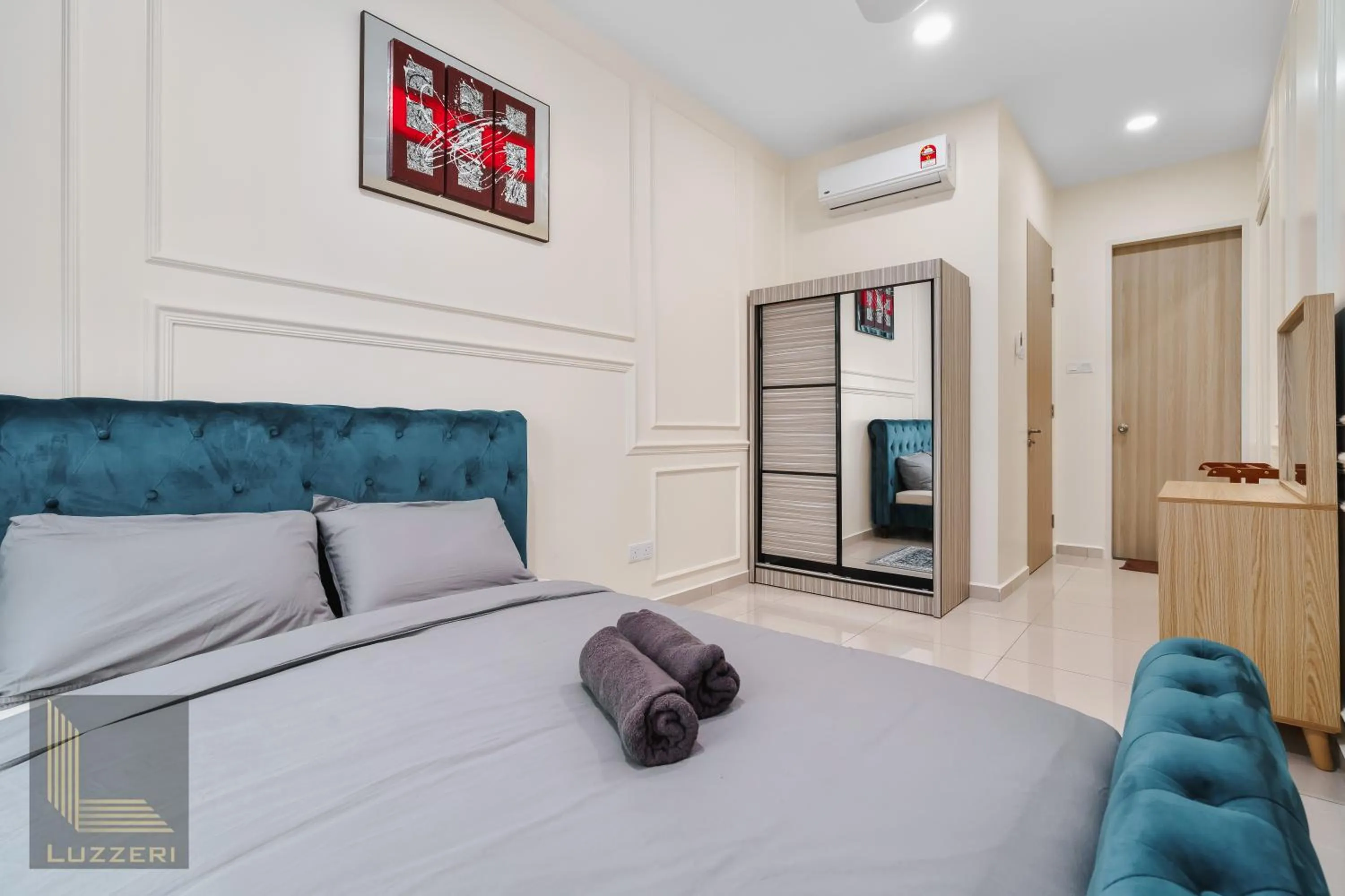 Bed in Legasi Kampung Baru Guesthouse