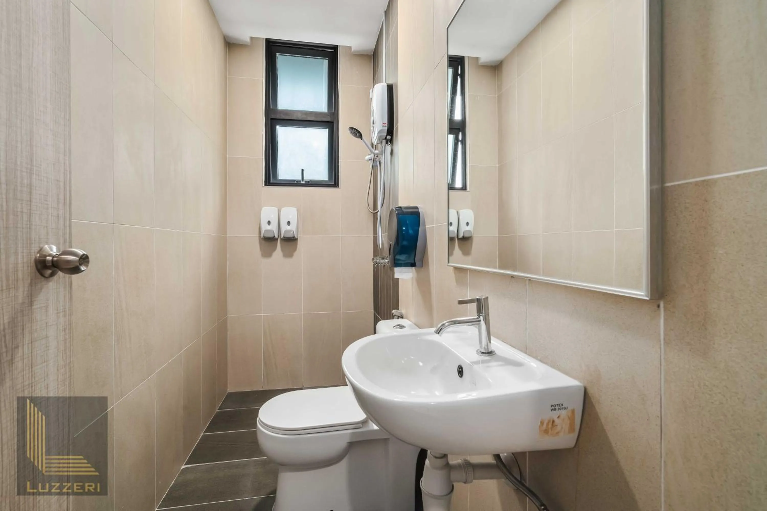 Legasi Kampung Baru Guesthouse