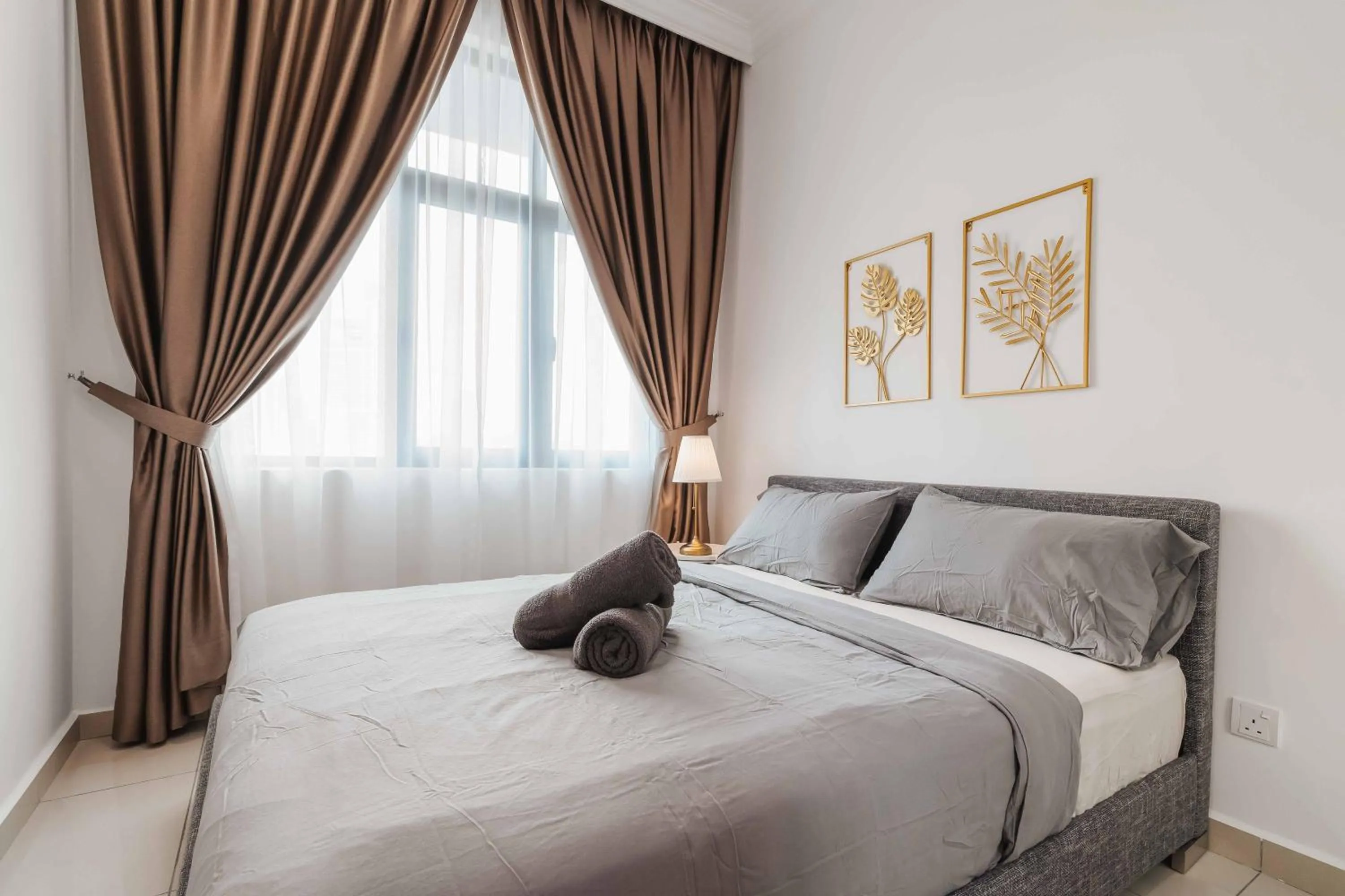 Bed in Legasi Kampung Baru Guesthouse