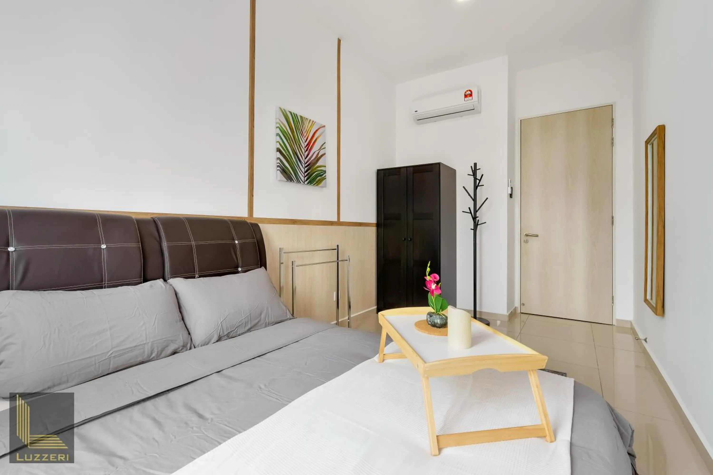 Bed in Legasi Kampung Baru Guesthouse