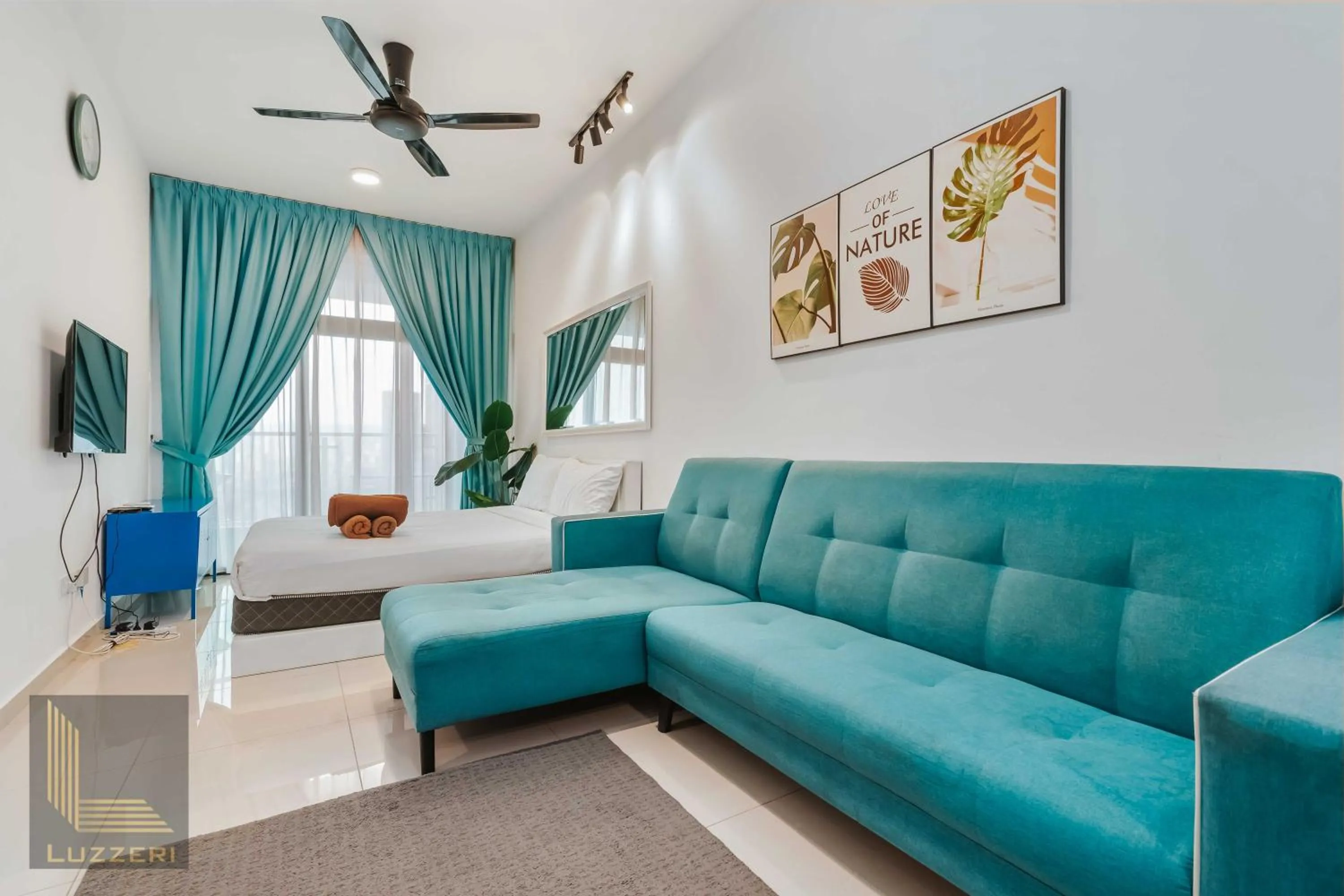 Bed in Legasi Kampung Baru Guesthouse