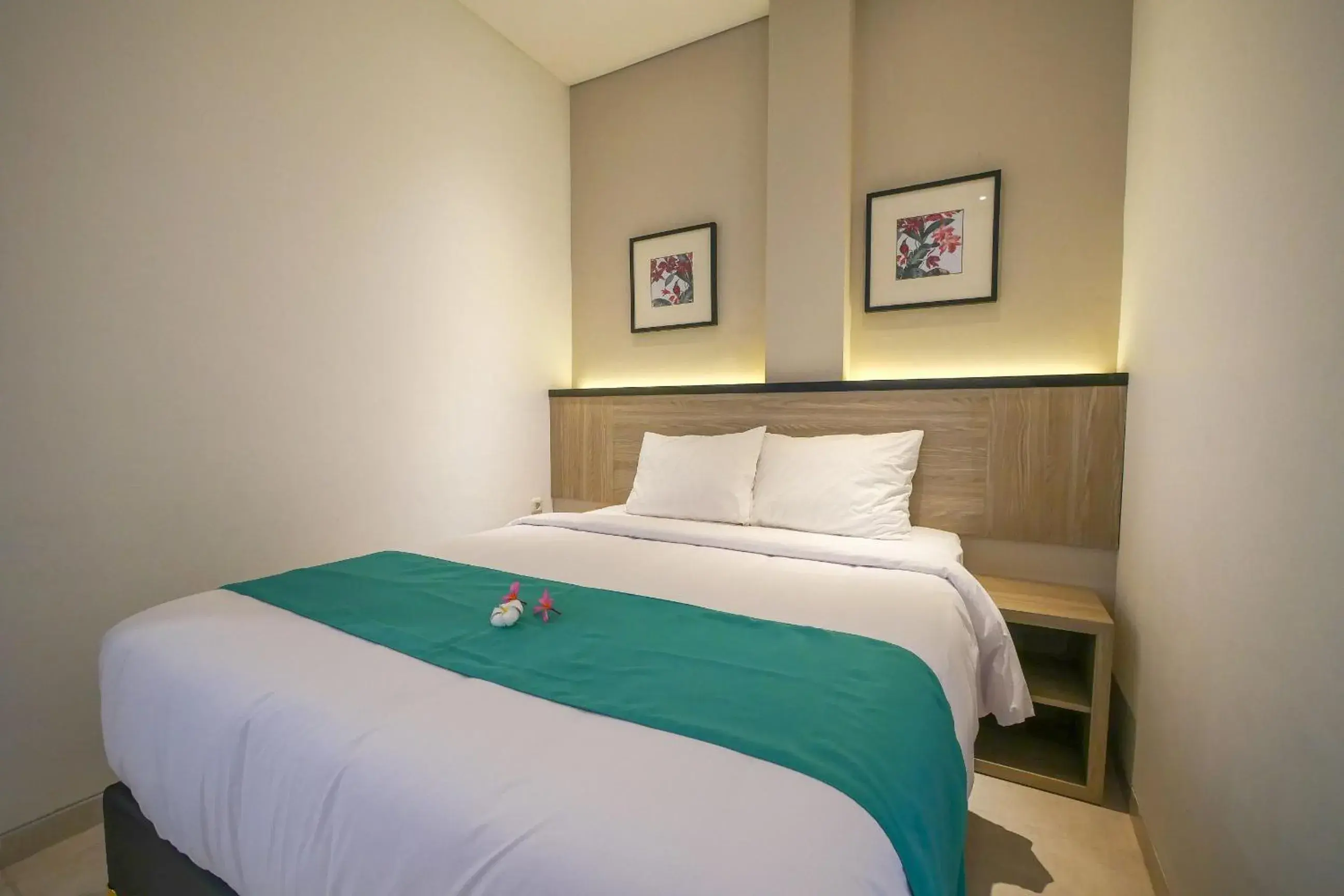 Bed in Nivasa Hotel Bed in Nivasa Hotel