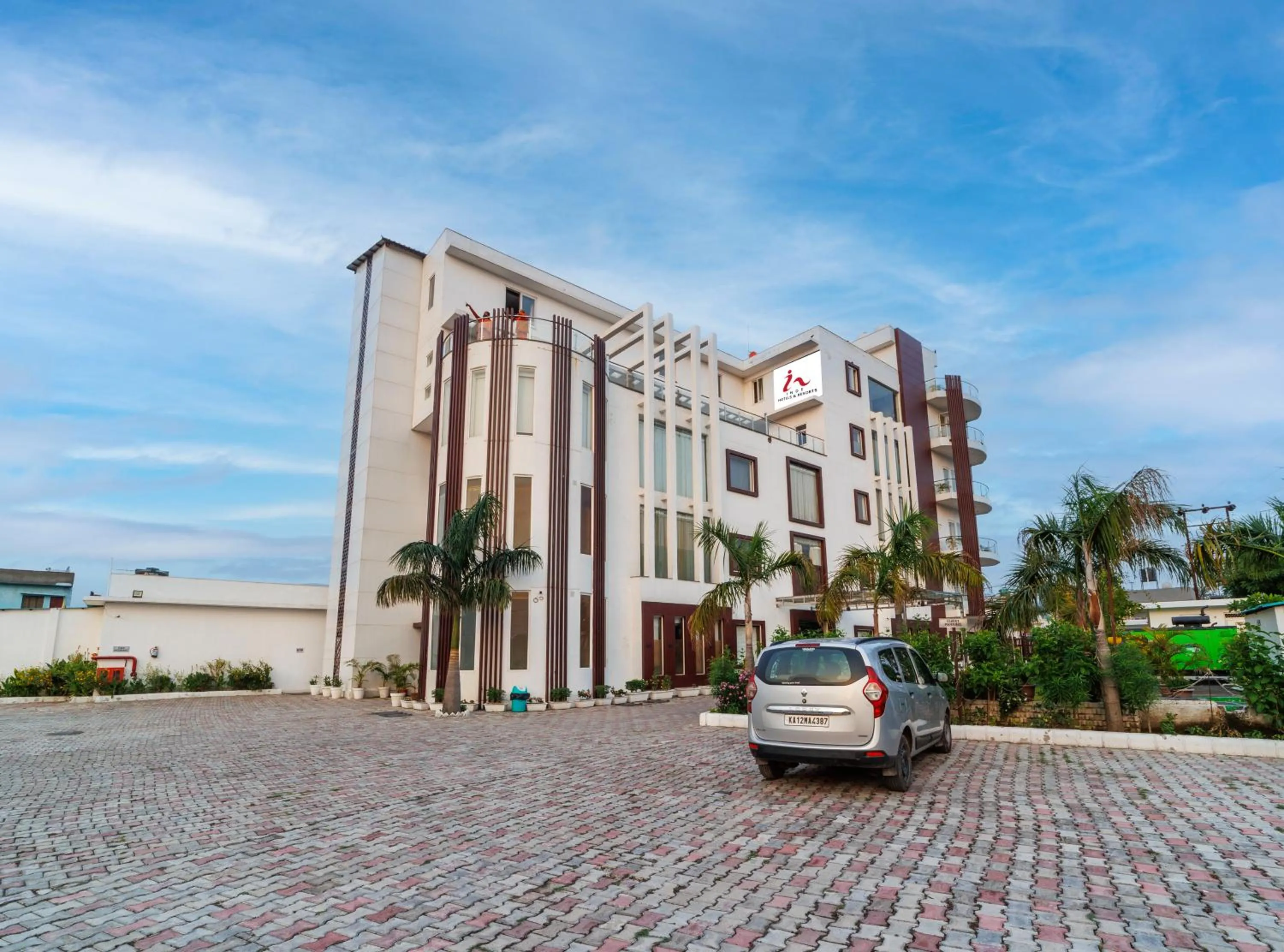 Facade/entrance in INDE Reva Resorts Rishhikesh