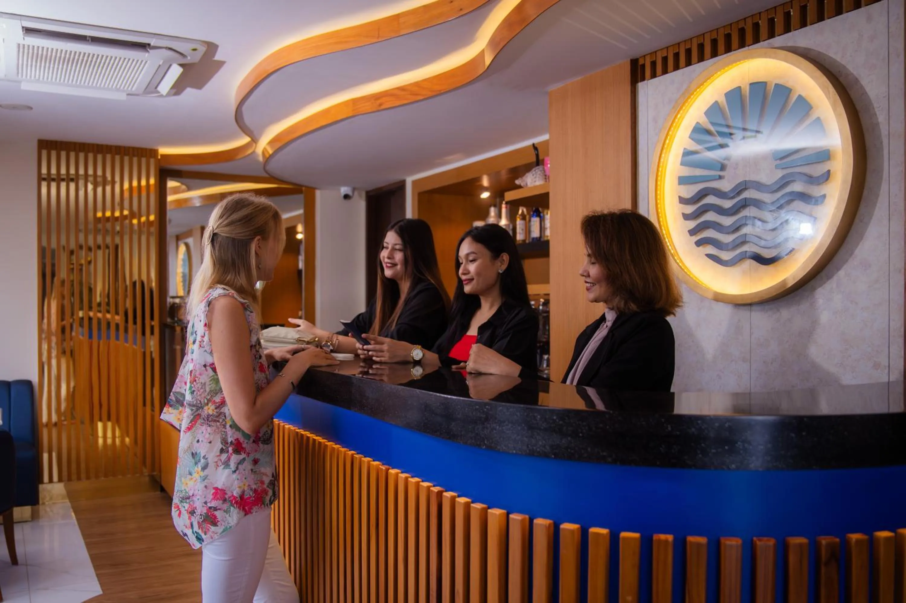 Lobby or reception in UMET Seaview Hotel with Free Airport Pick up and Drop T&C Apply
