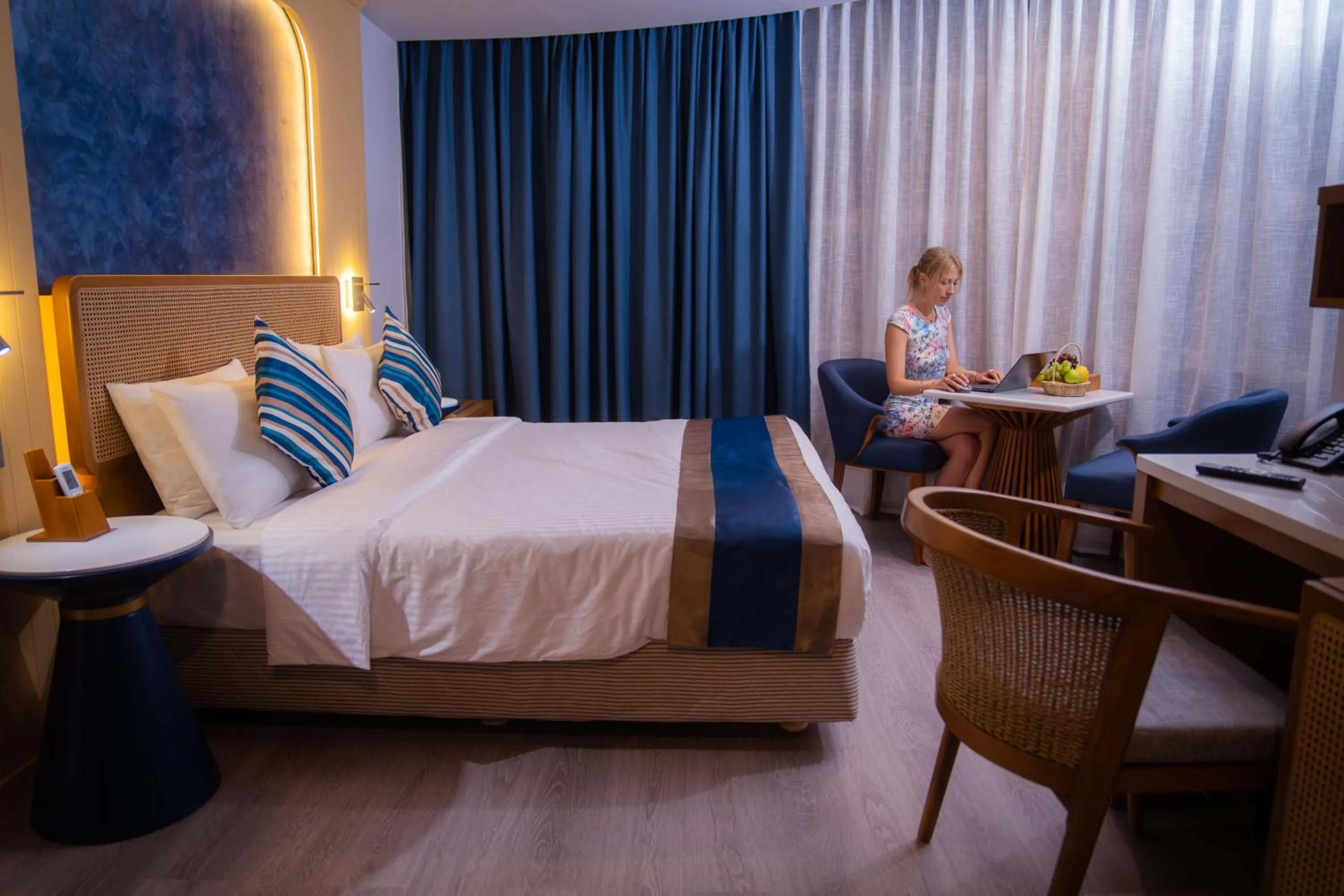 Bed in UMET Seaview Hotel with Free Airport Pick up and Drop T&C Apply