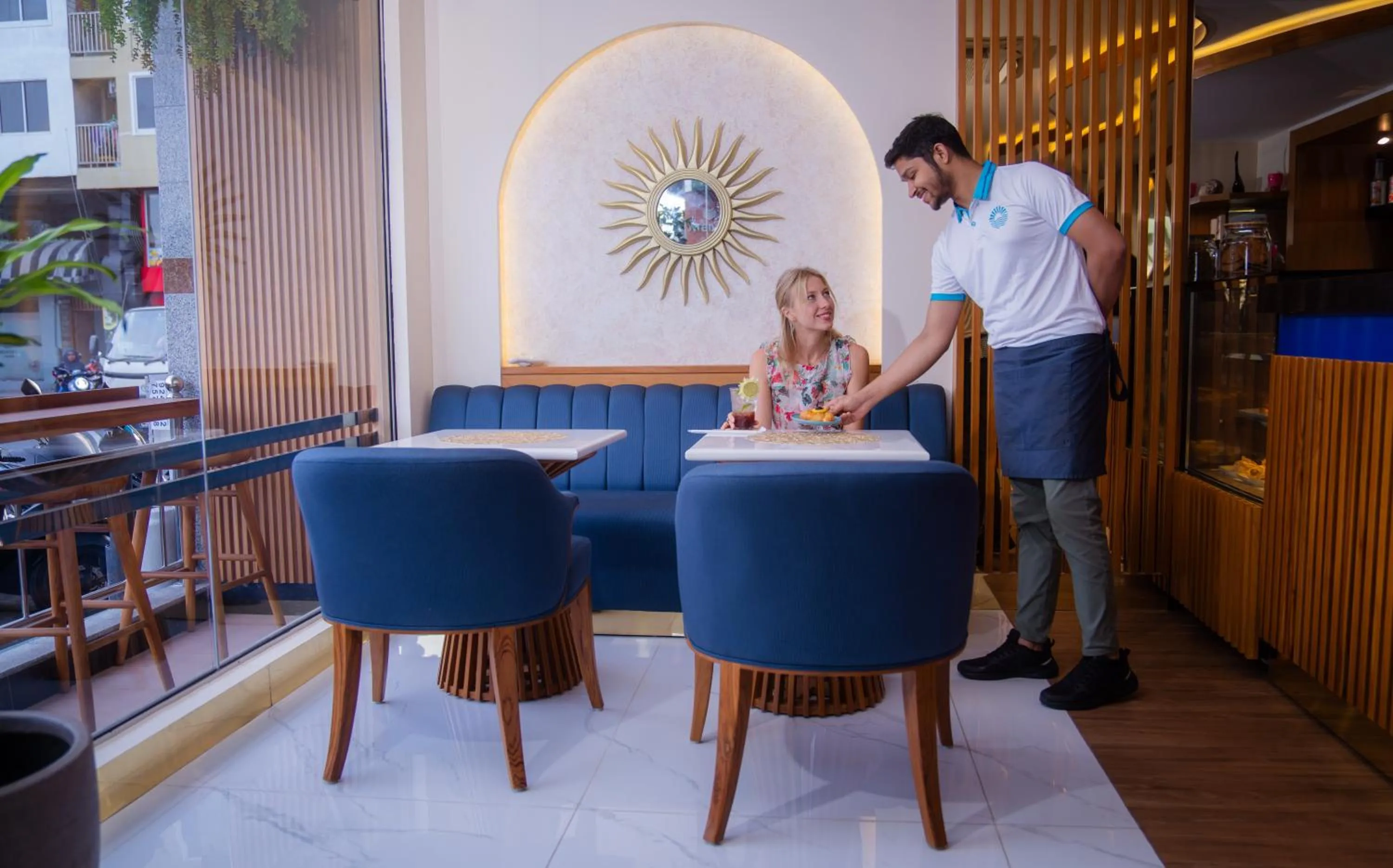 Lounge or bar in UMET Seaview Hotel with Free Airport Pick up and Drop T&C Apply