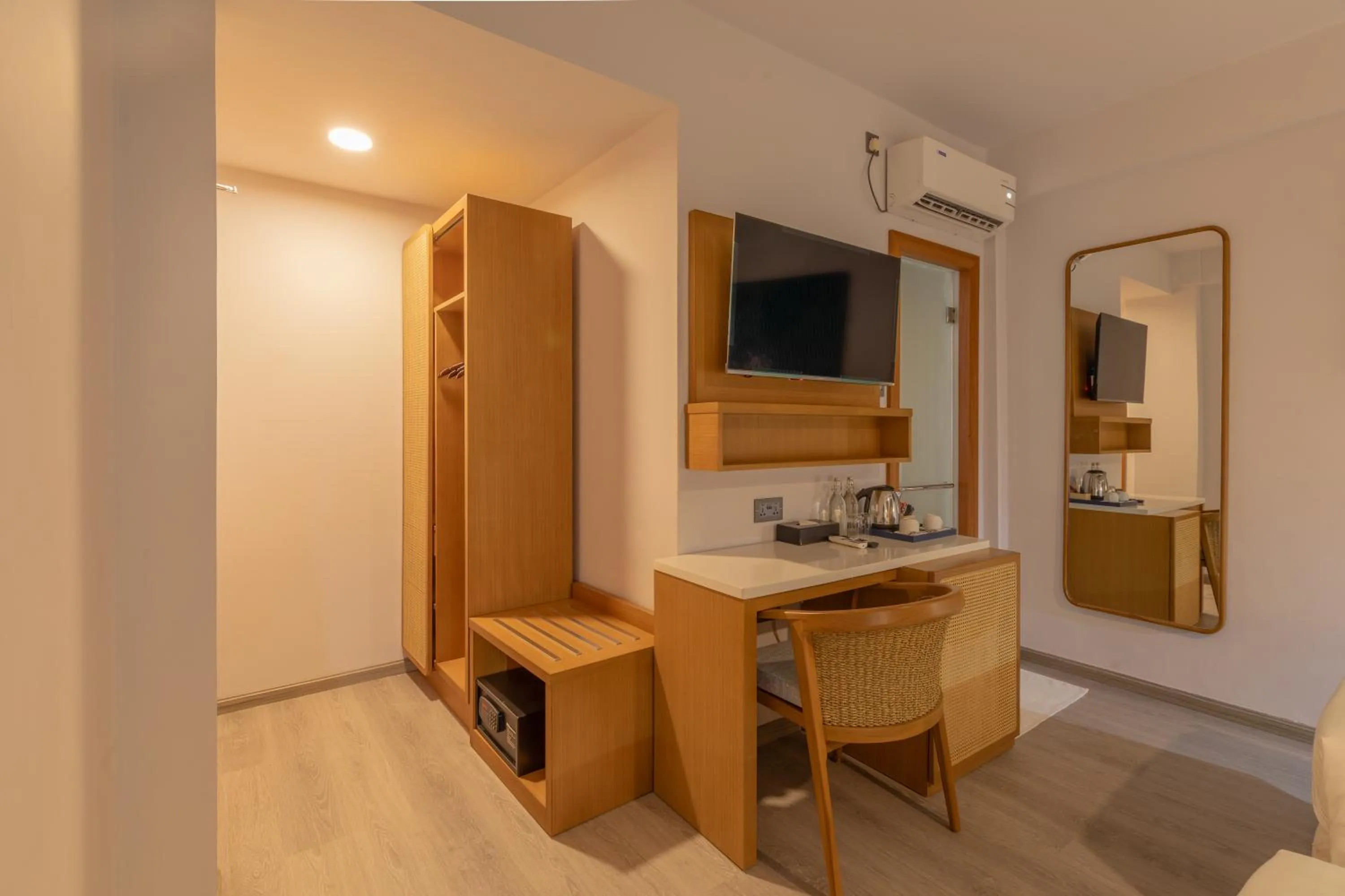 TV and multimedia in UMET Seaview Hotel with Free Airport Pick up and Drop T&C Apply