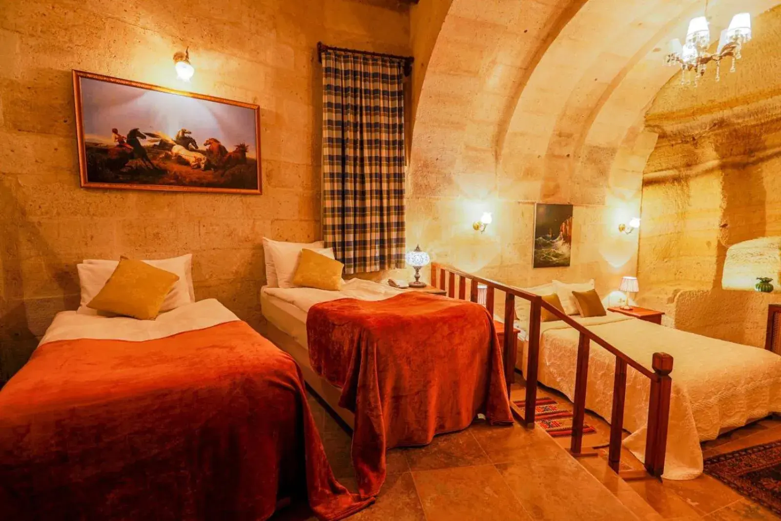 Family Room with Private Bathroom in Sinasos Palace Cave Hotel Family Room with Private Bathroom in Sinasos Palace Cave Hotel