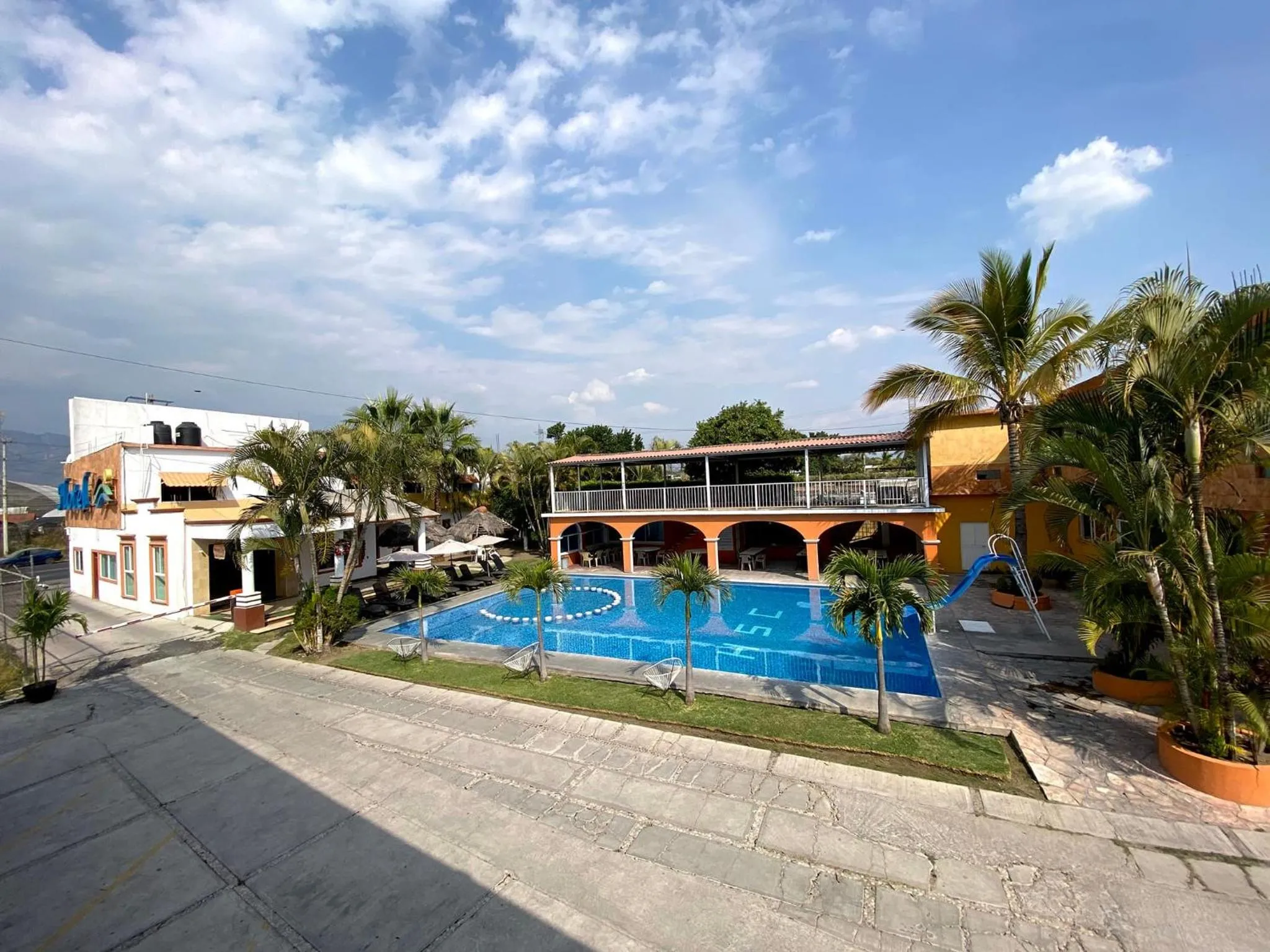 Hotel San Carlos Yautepec