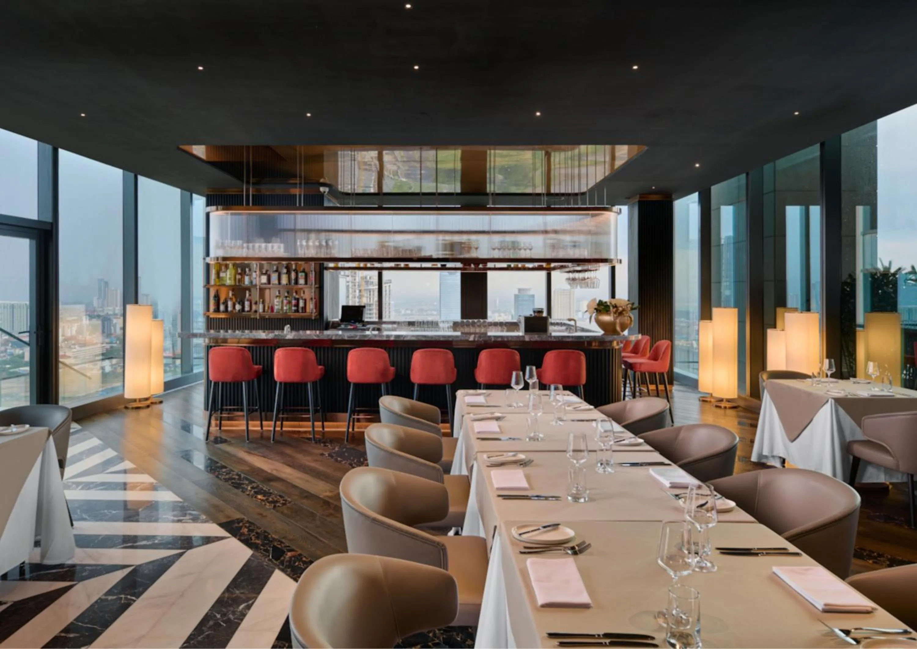 Restaurant/places to eat in Citadines Flatiron Phnom Penh