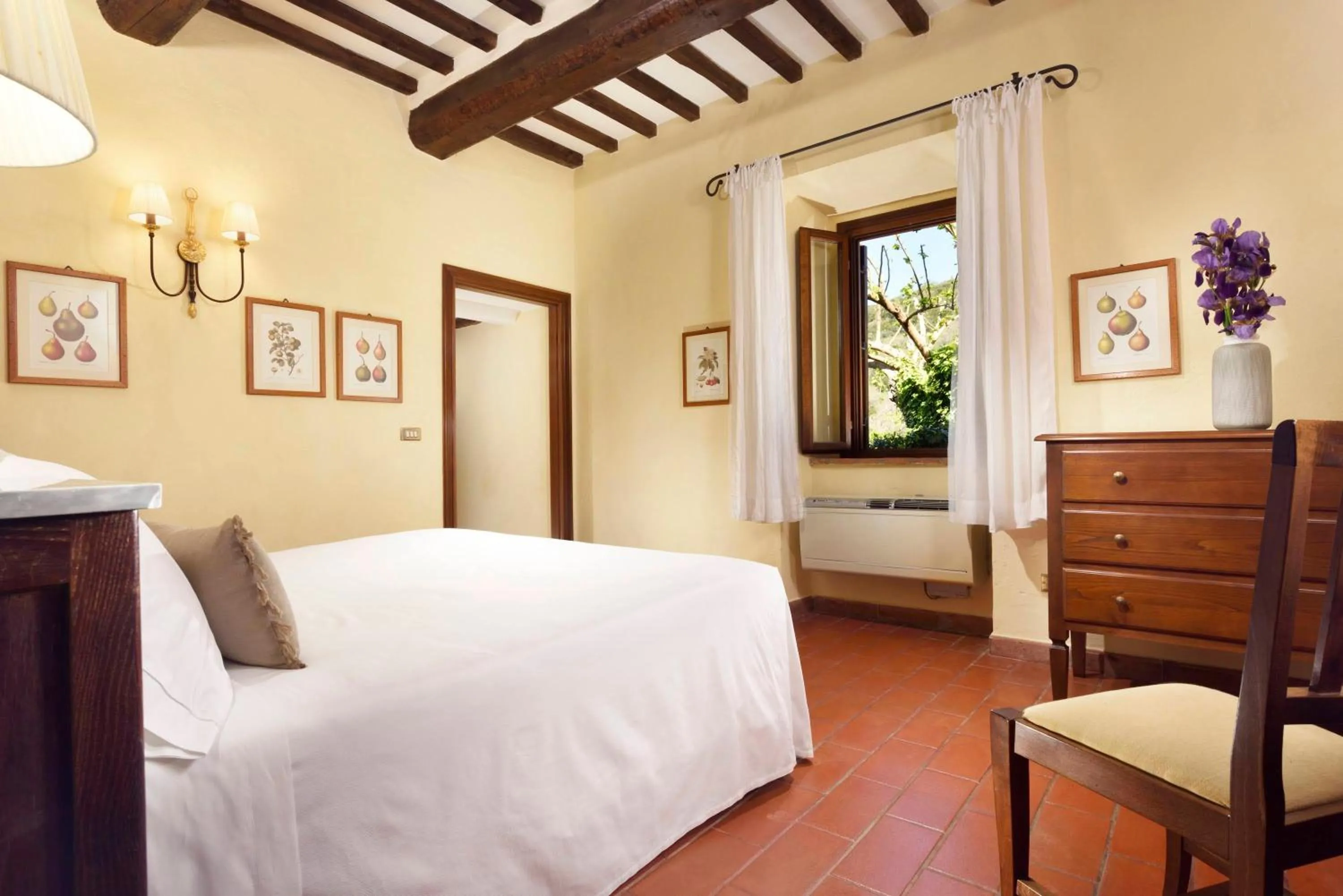 Bed in Relais Villa Monte Solare Wellness & SPA