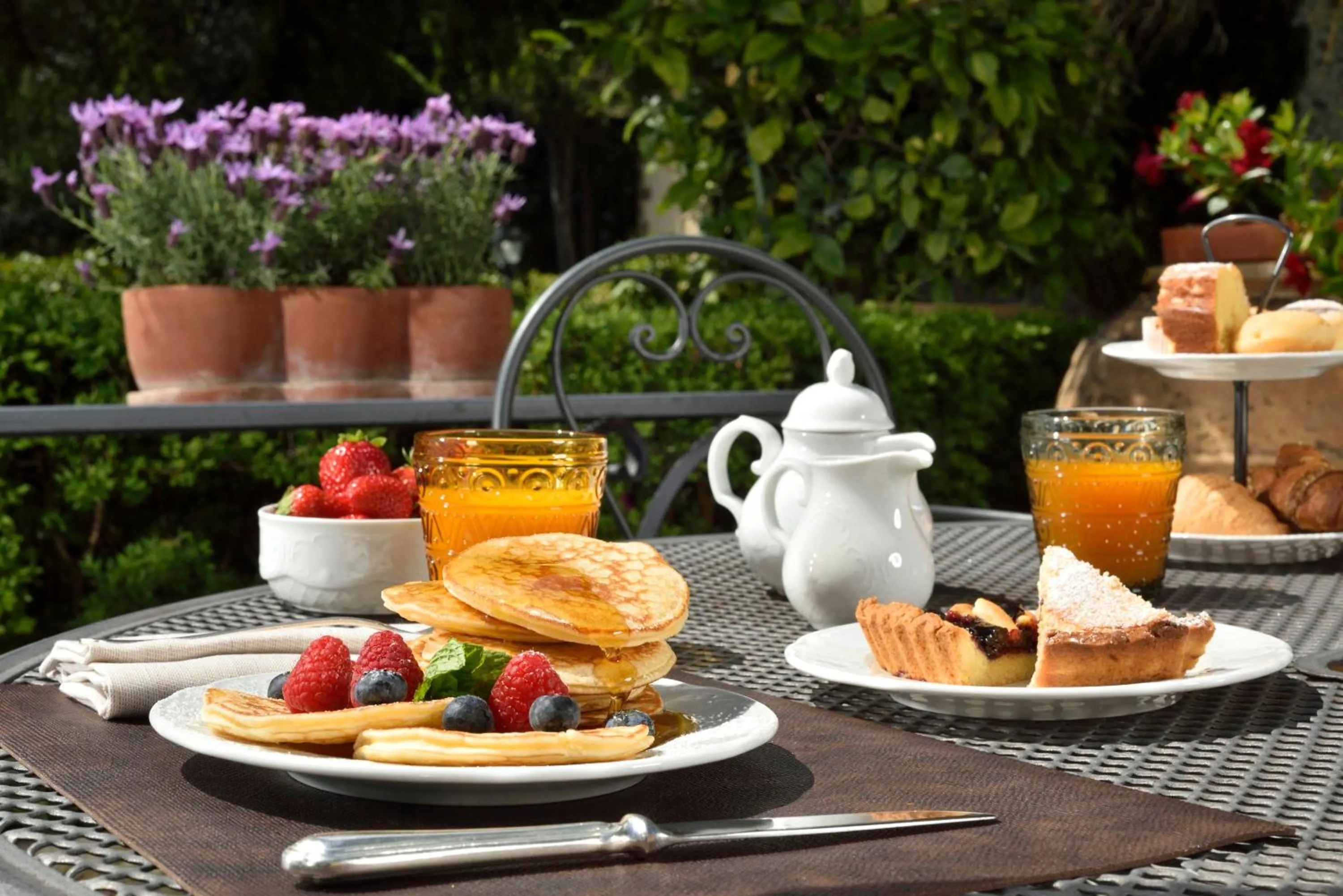 Food and drinks in Relais Villa Monte Solare Wellness & SPA