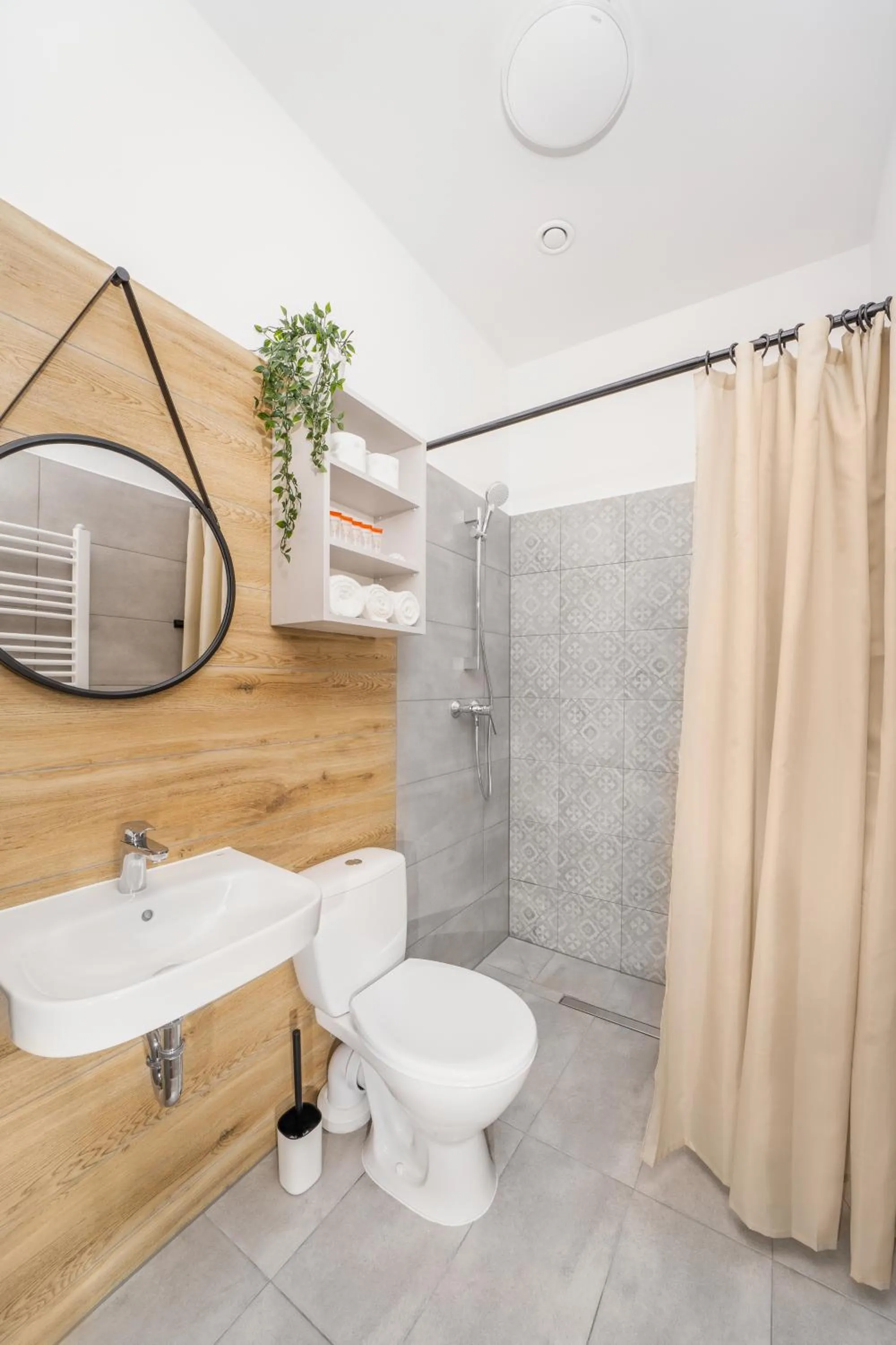 Bathroom in Na Fursie Apartments & Rooms