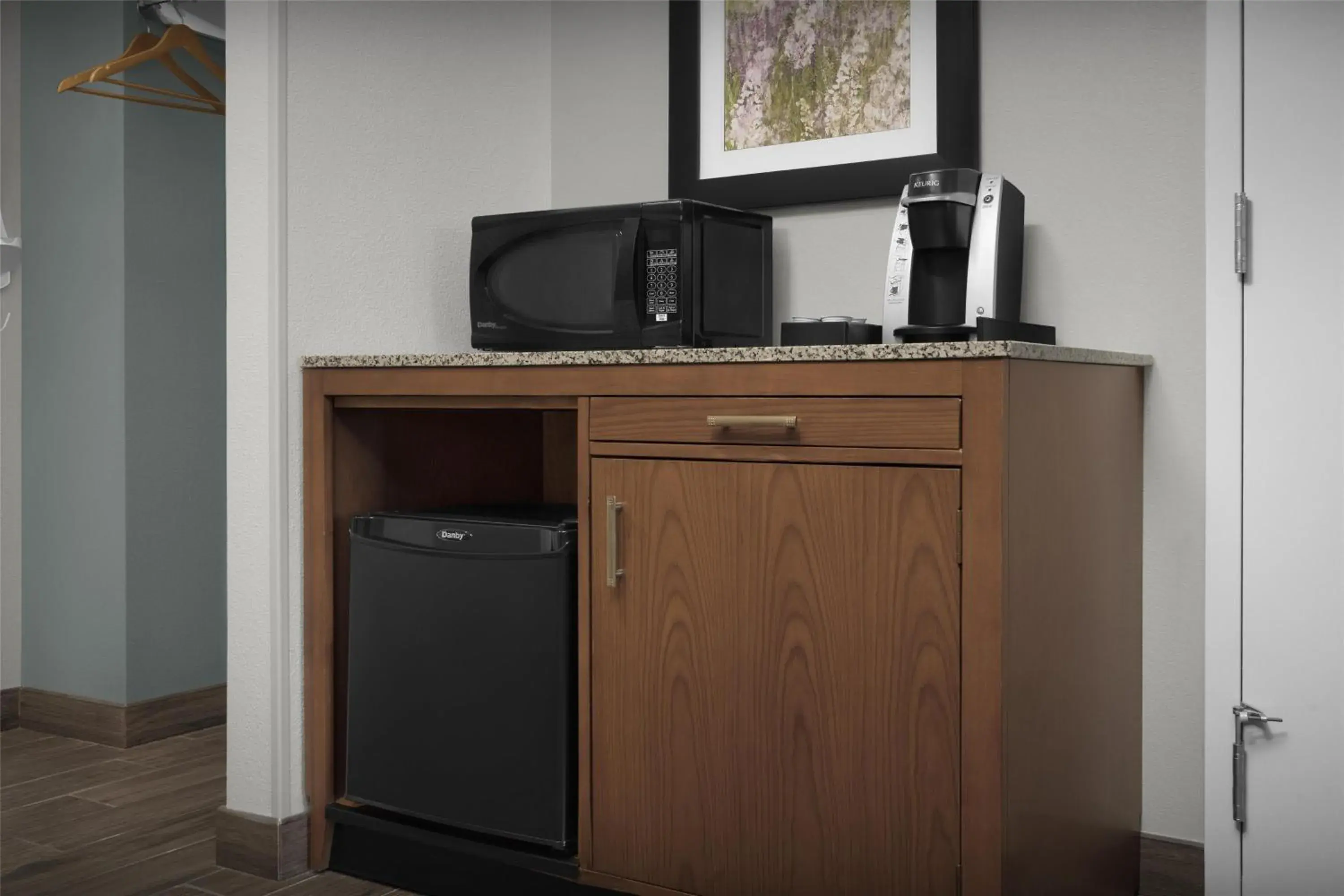 Photo of the whole room in Hilton Garden Inn Oklahoma City/Bricktown Photo of the whole room in Hilton Garden Inn Oklahoma City/Bricktown