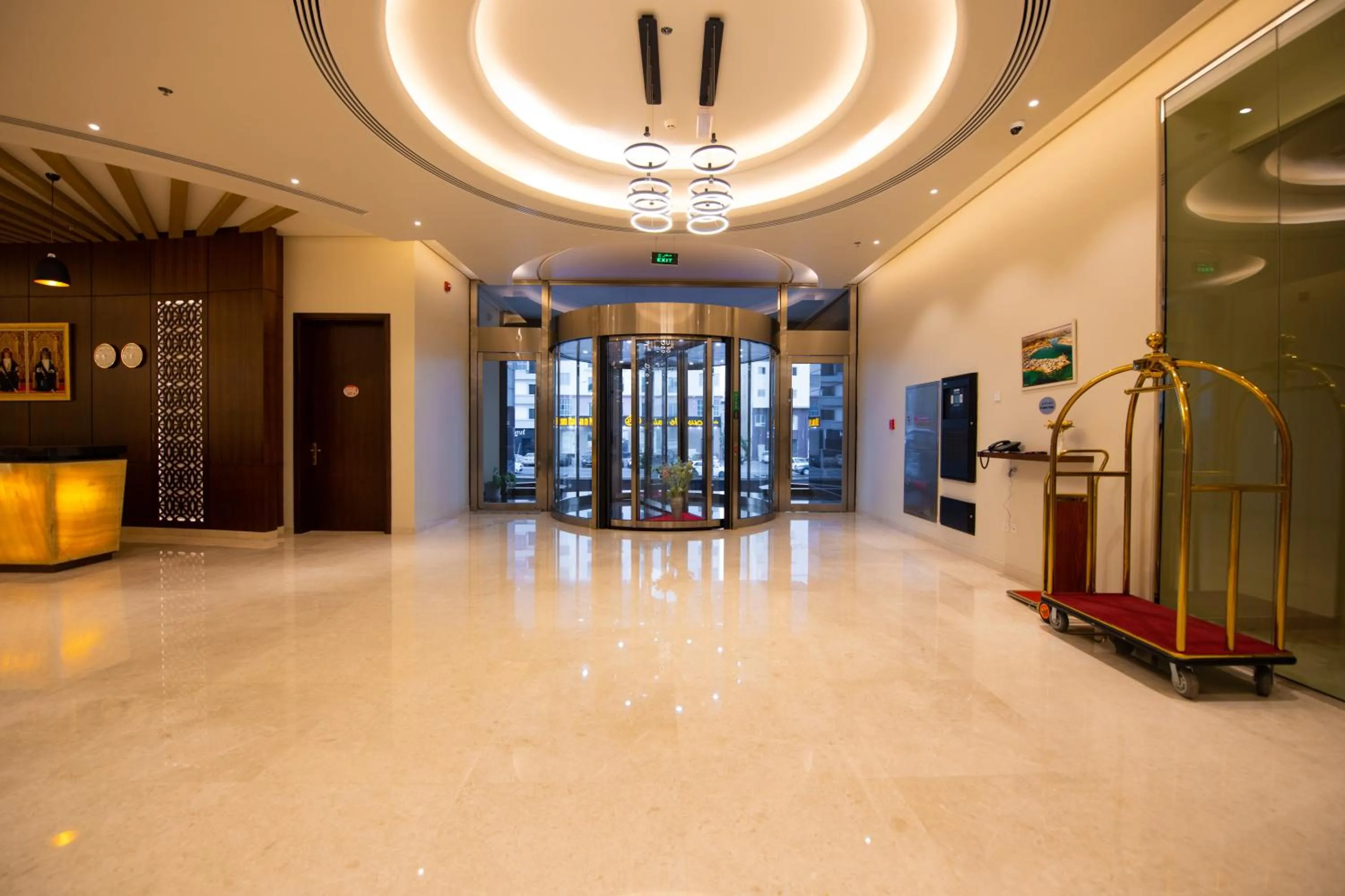 Facade/entrance in ROZANA HOTEL