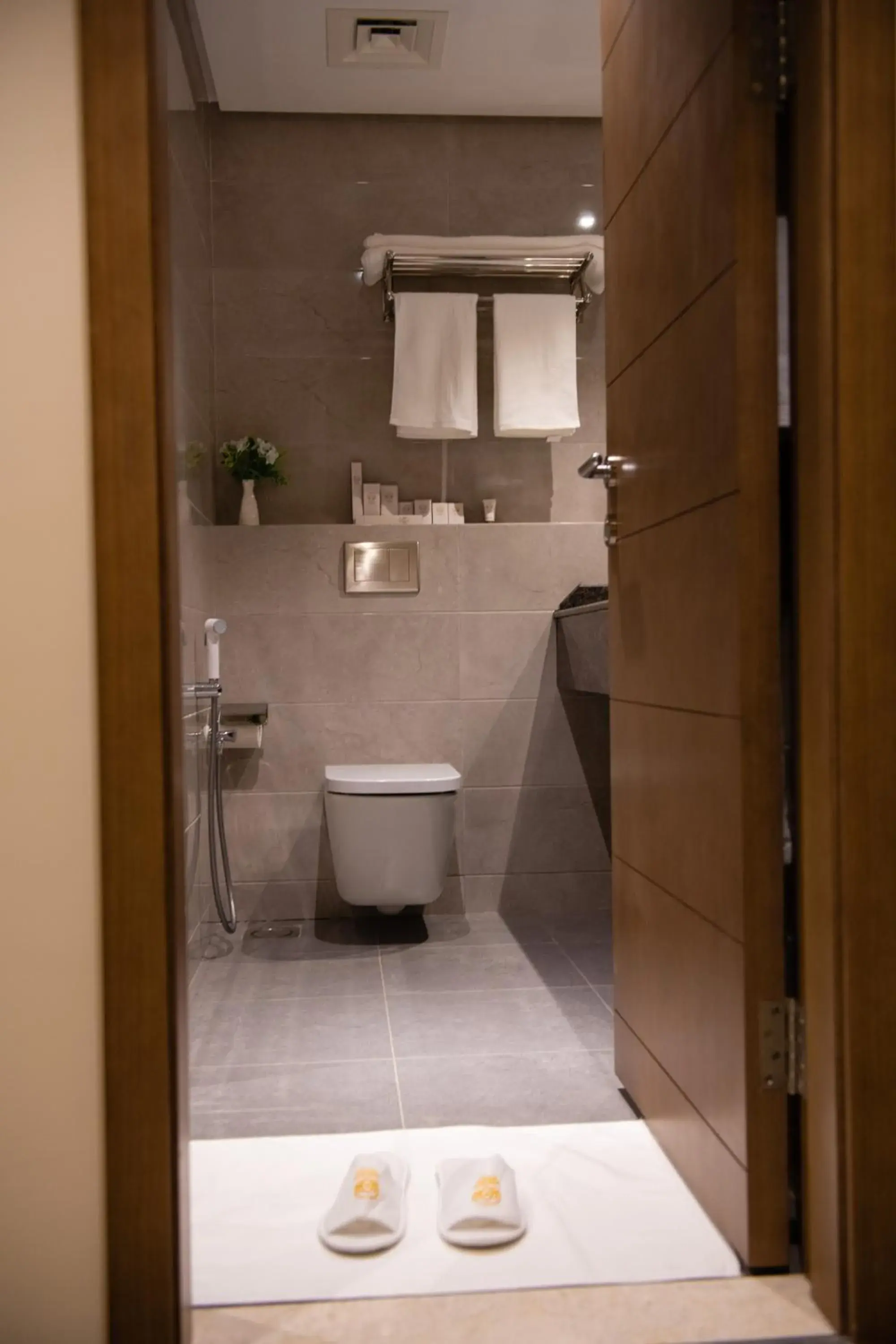 ROZANA HOTEL ROZANA HOTEL