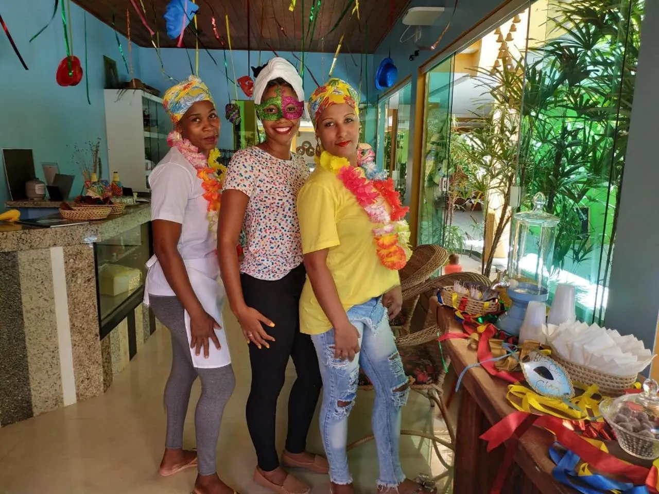 Staff in Pousada Recanto Lagoa Azul